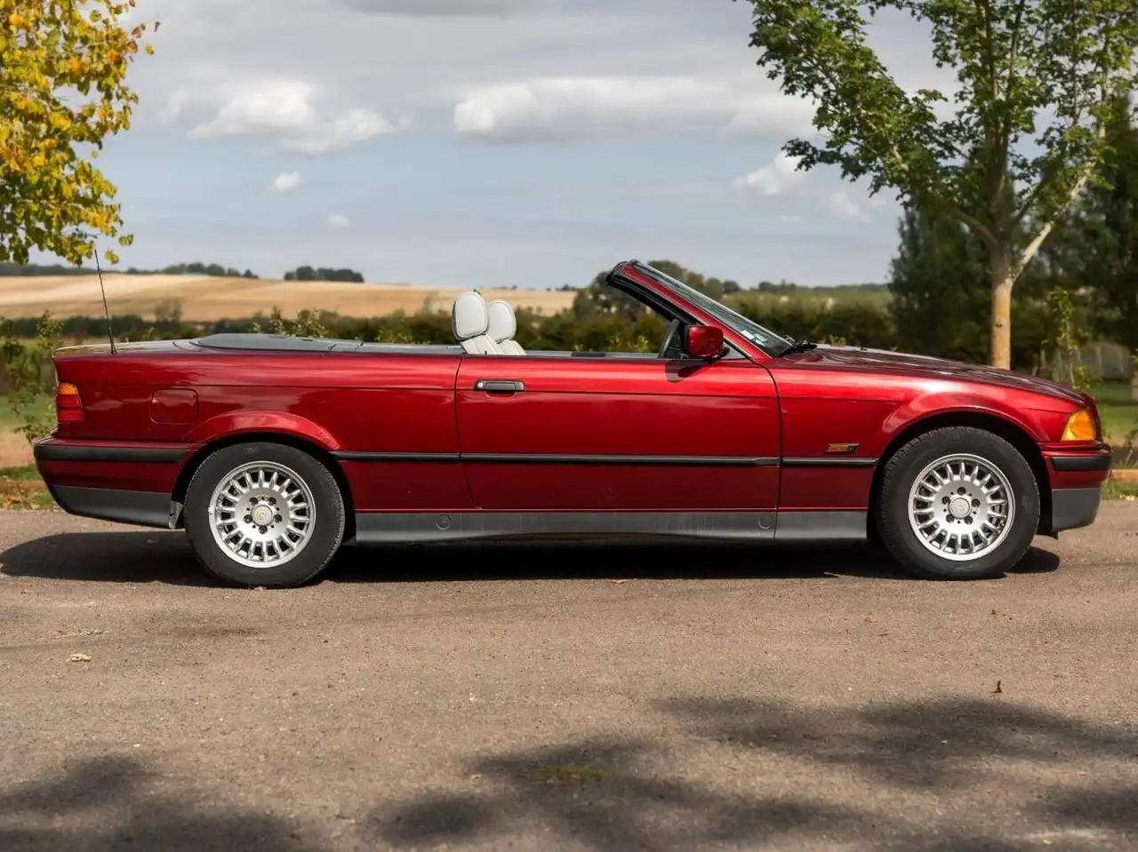 BMW 318i, foto 9
