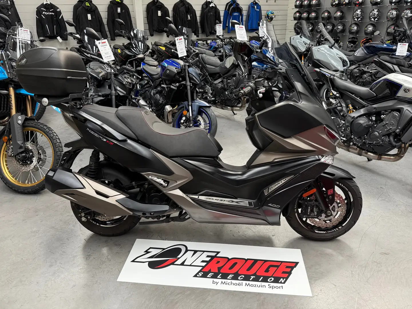 Kymco Xciting 400i 84,48€ / Mois * Schwarz - 2