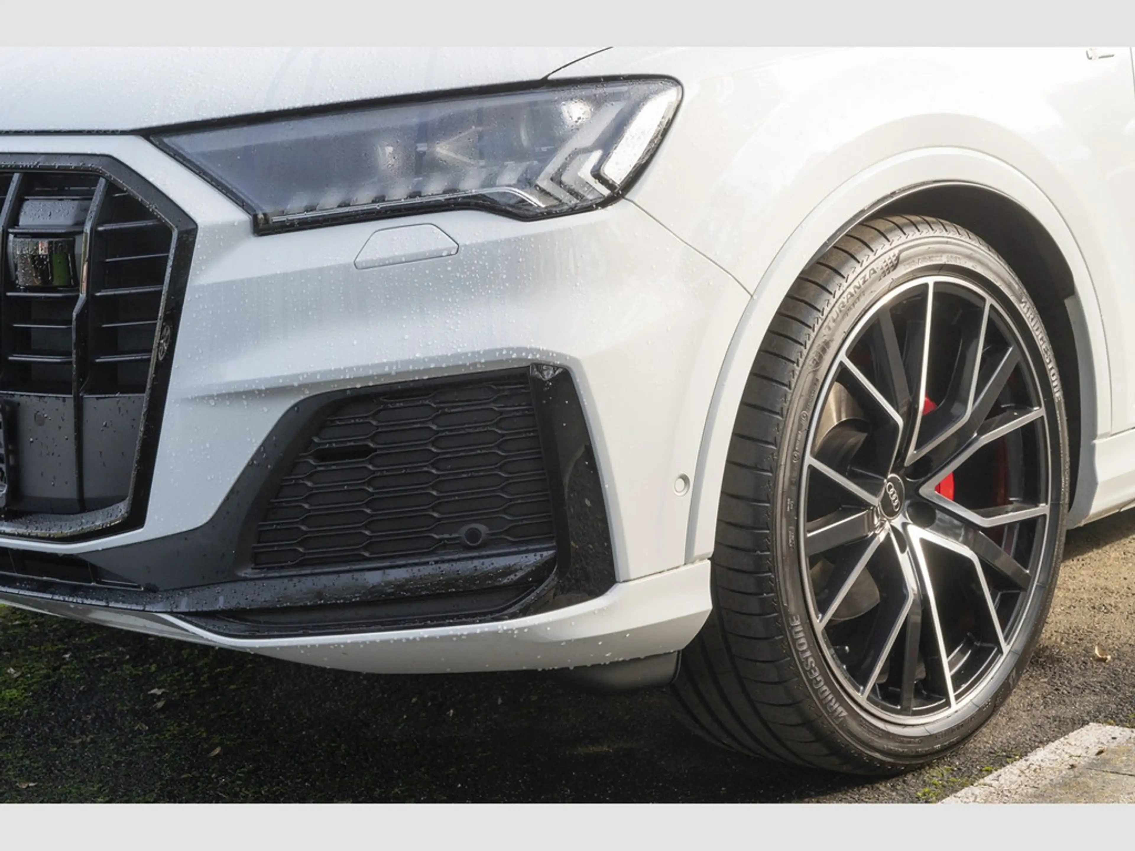 Audi Q7 50 TDI quattro competition plus S line AHK/TopView/Designpaket excl — photo 6