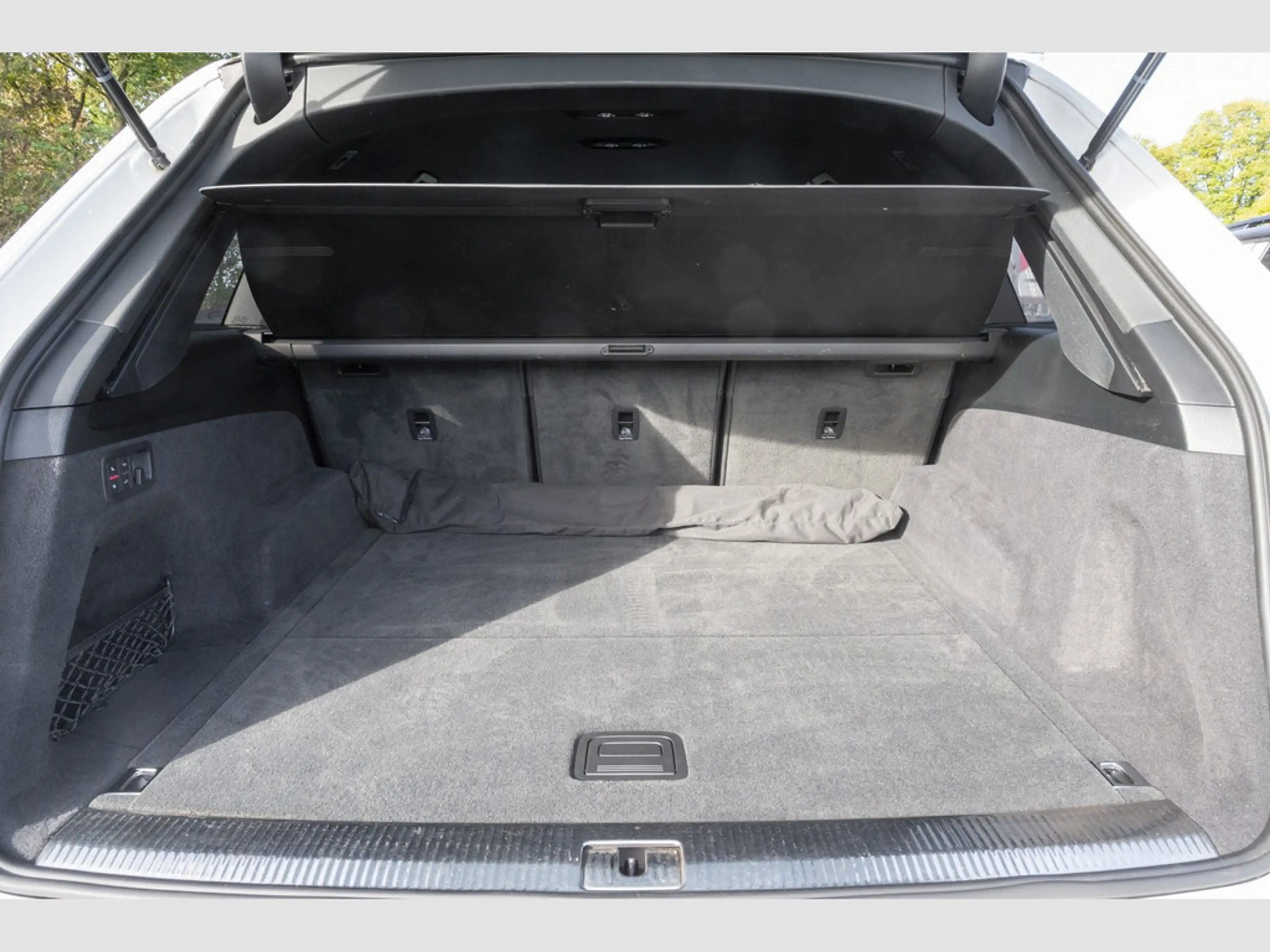 Audi Q7 50 TDI quattro competition plus S line AHK/TopView/Designpaket excl — photo 7