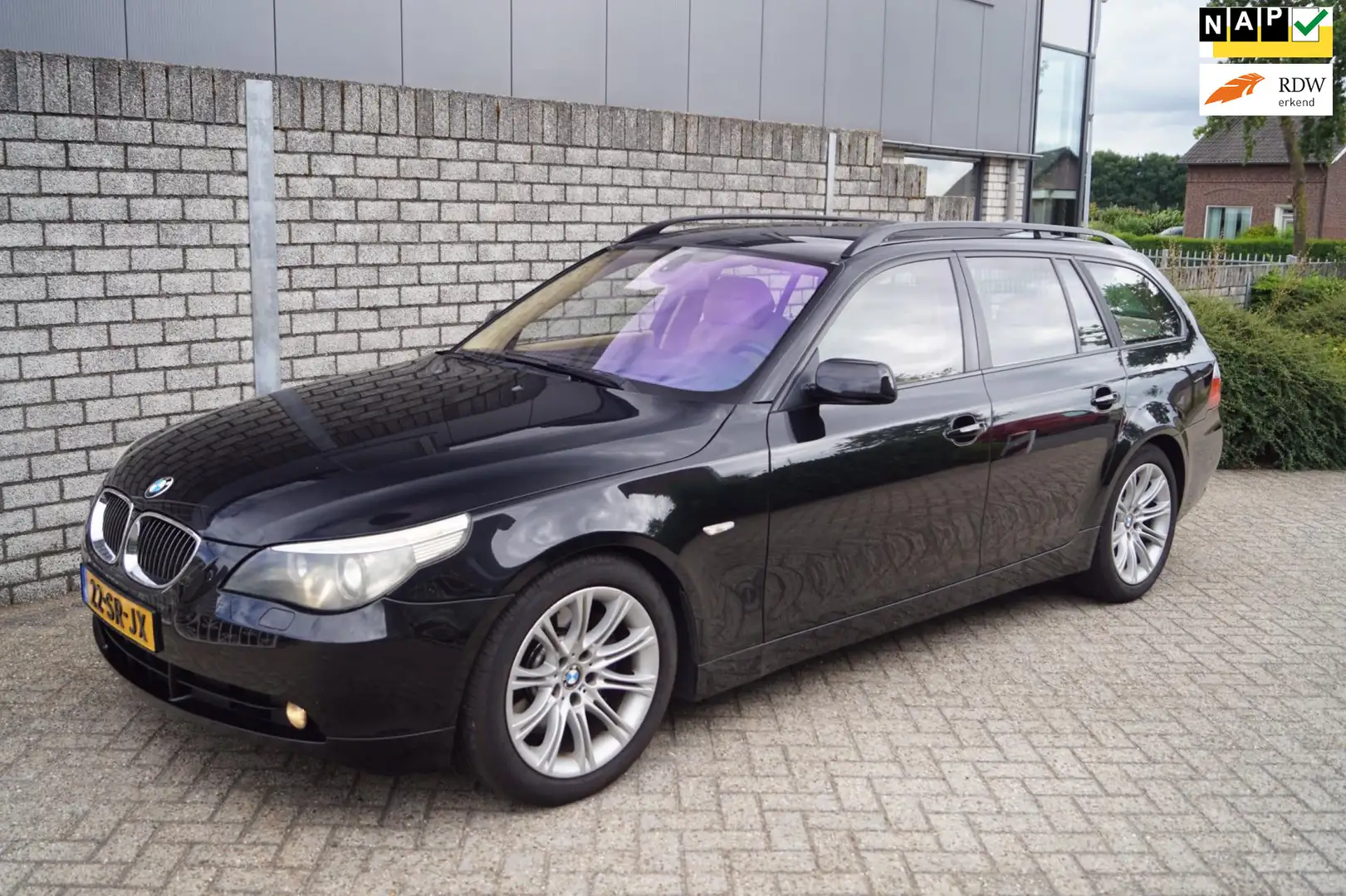 BMW 545 5-serie Touring 545i High Executive Autom Leder Sp Чорний - 1