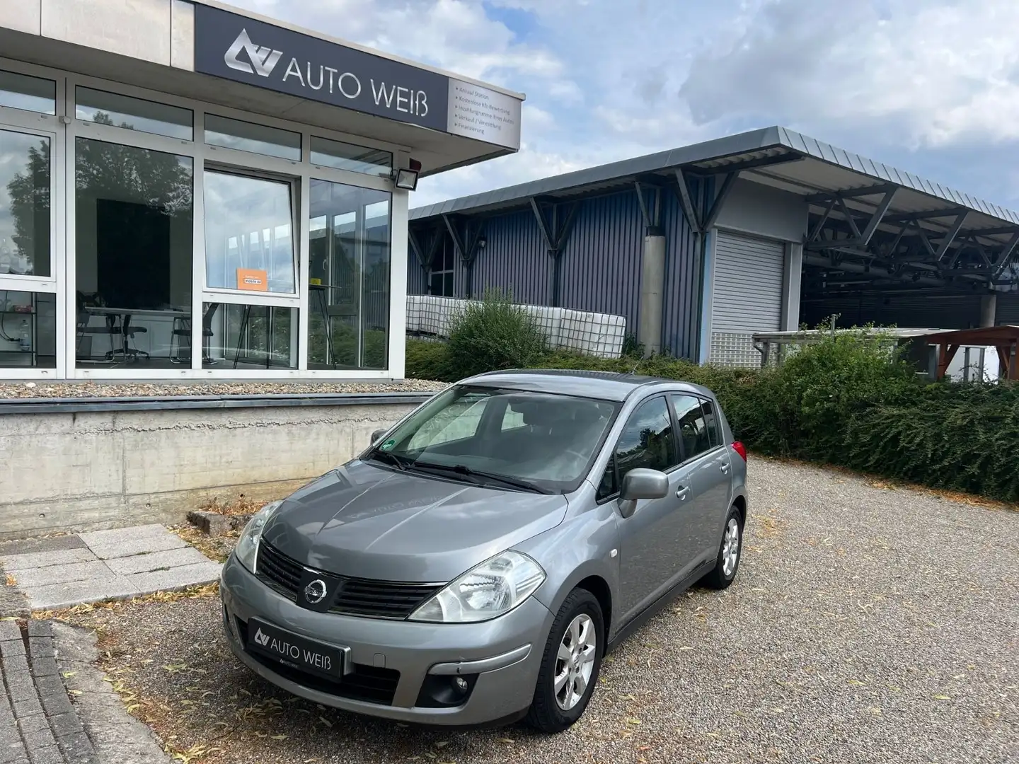 Nissan Tiida Acenta/PDC/TEMPOMAT/HU-NEU/SERVICE-NEU/BT Grau - 1