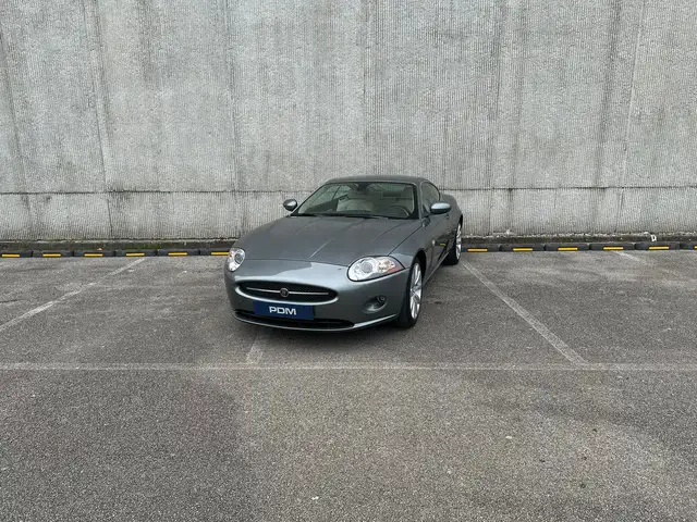 Jaguar XK
