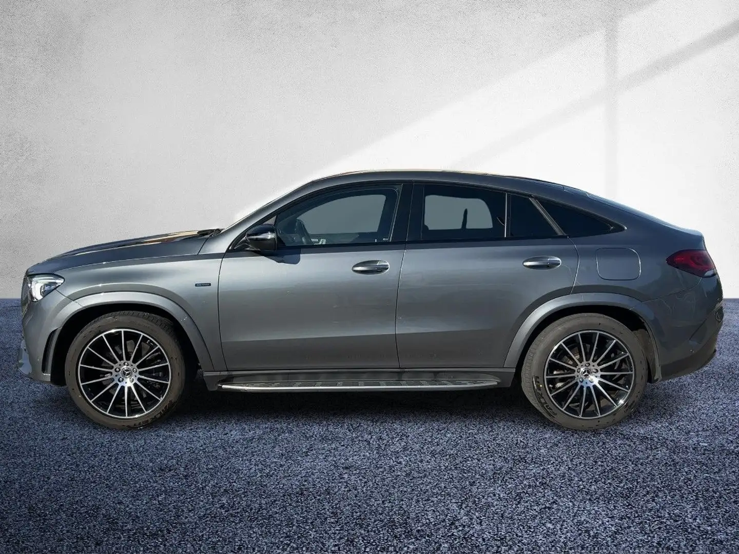 Mercedes-Benz GLE 350 de 4MATIC Coupé AMG Line Distr KeyGo PTS Grau - 2