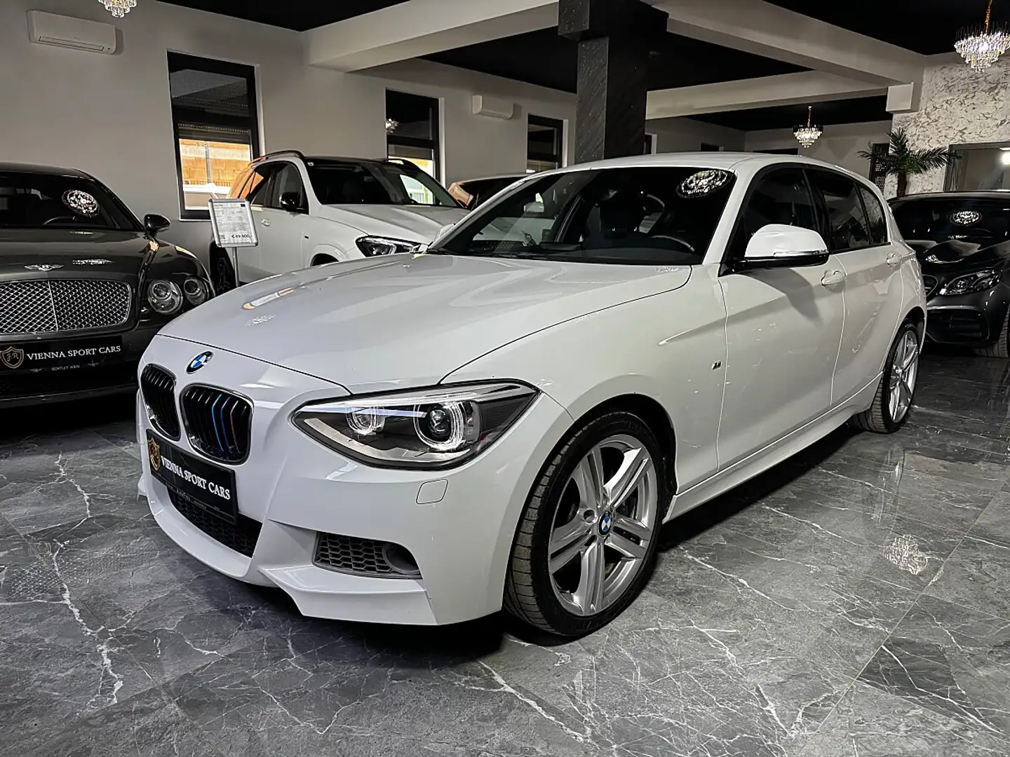 BMW 120 d xDrive*M-Paket*Wenig-KM*Top-Austattung* Weiß - 2