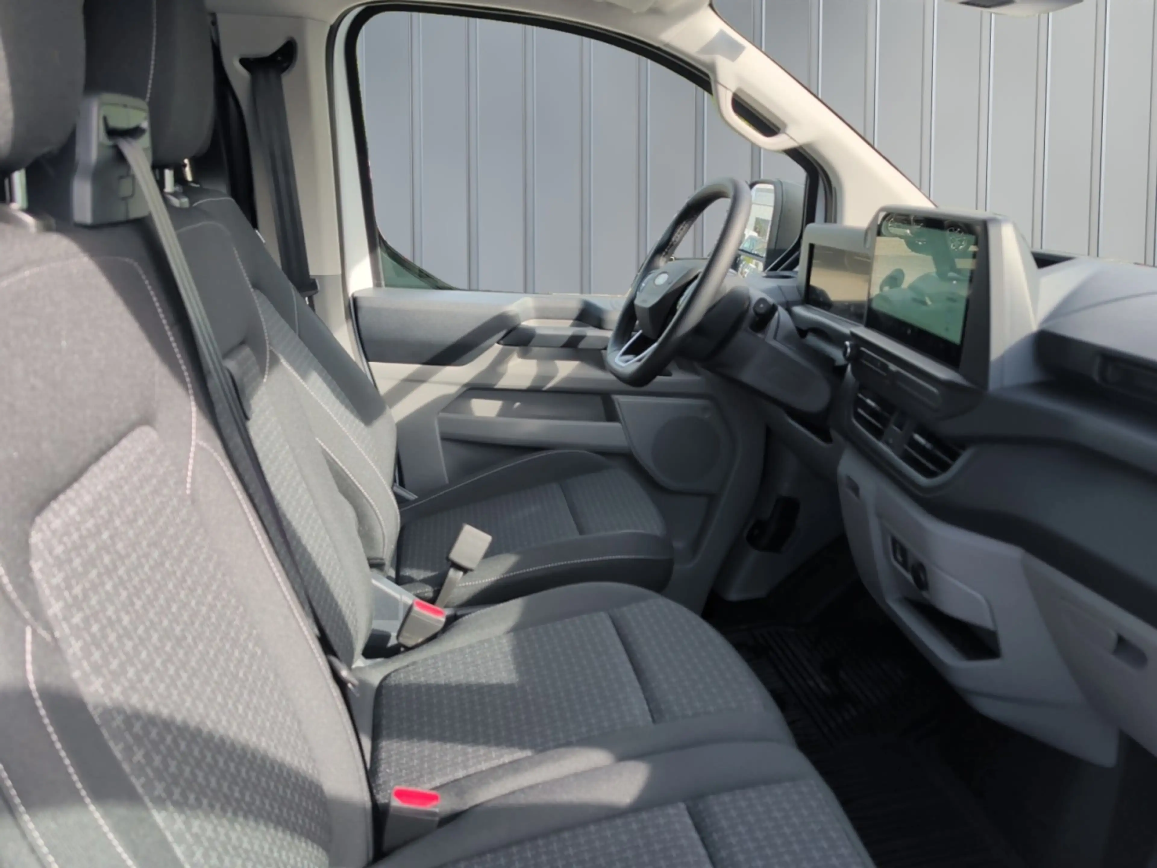 Ford Transit Custom Trend 320L1 PHEV AHK+LED+KeyFree Klima — photo 11