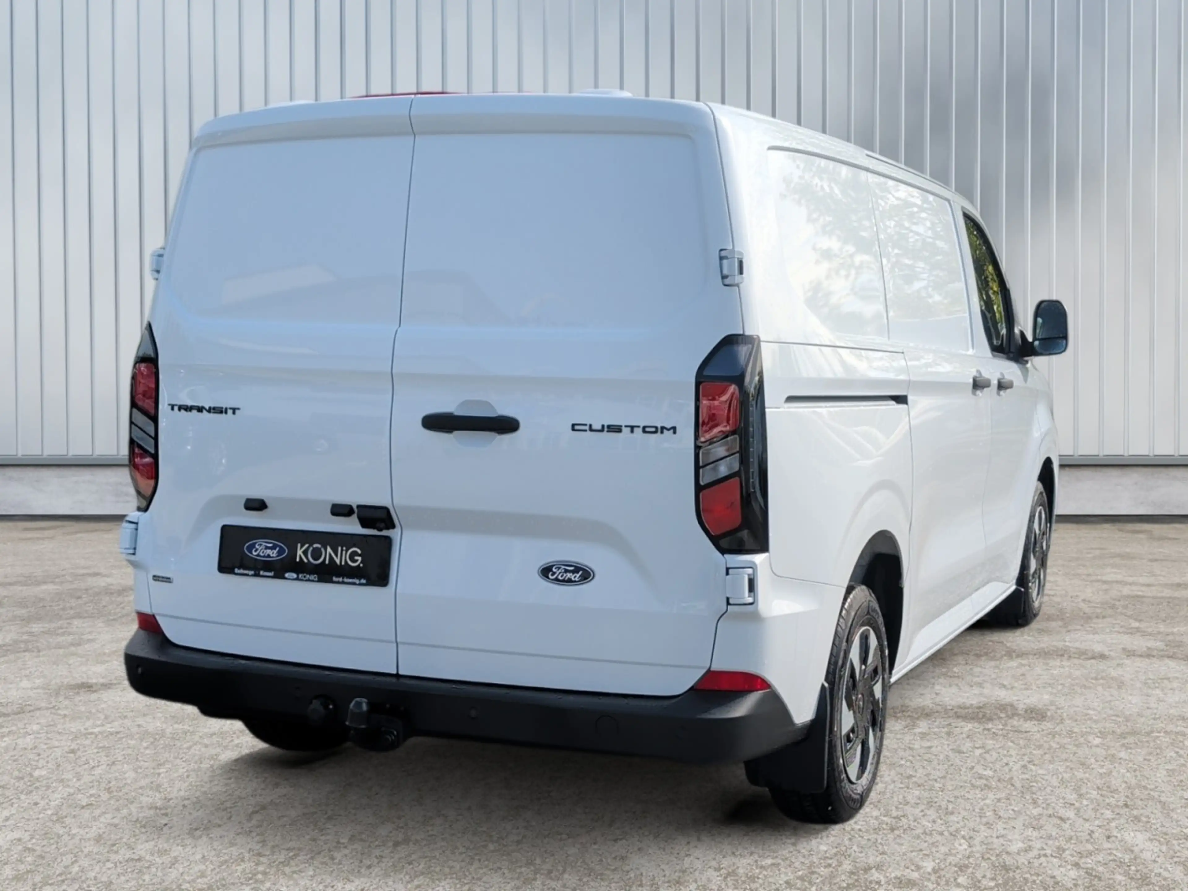 Ford Transit Custom Trend 320L1 PHEV AHK+LED+KeyFree Klima — photo 6