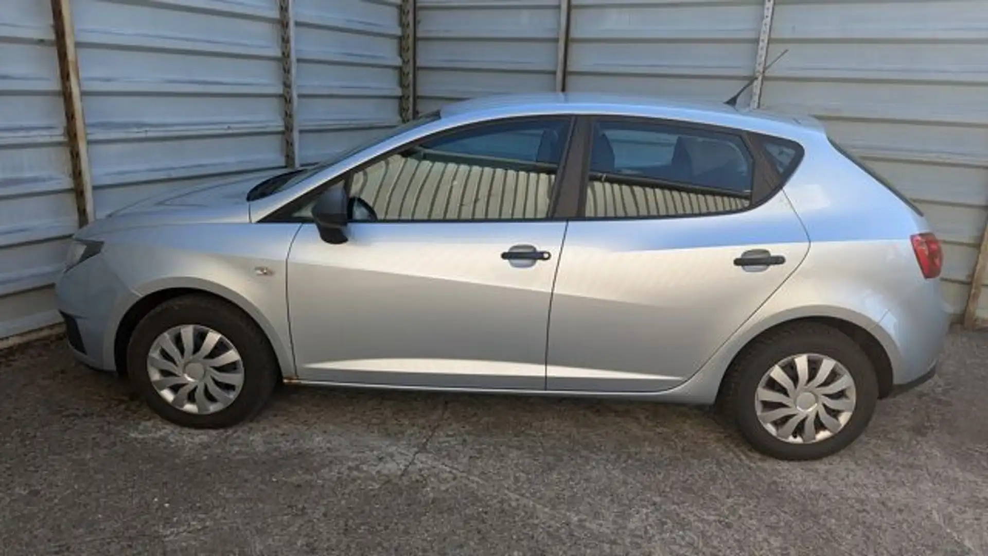 SEAT Ibiza 1.2 Lim.Reference*Klima*2 Hand* Silber - 2