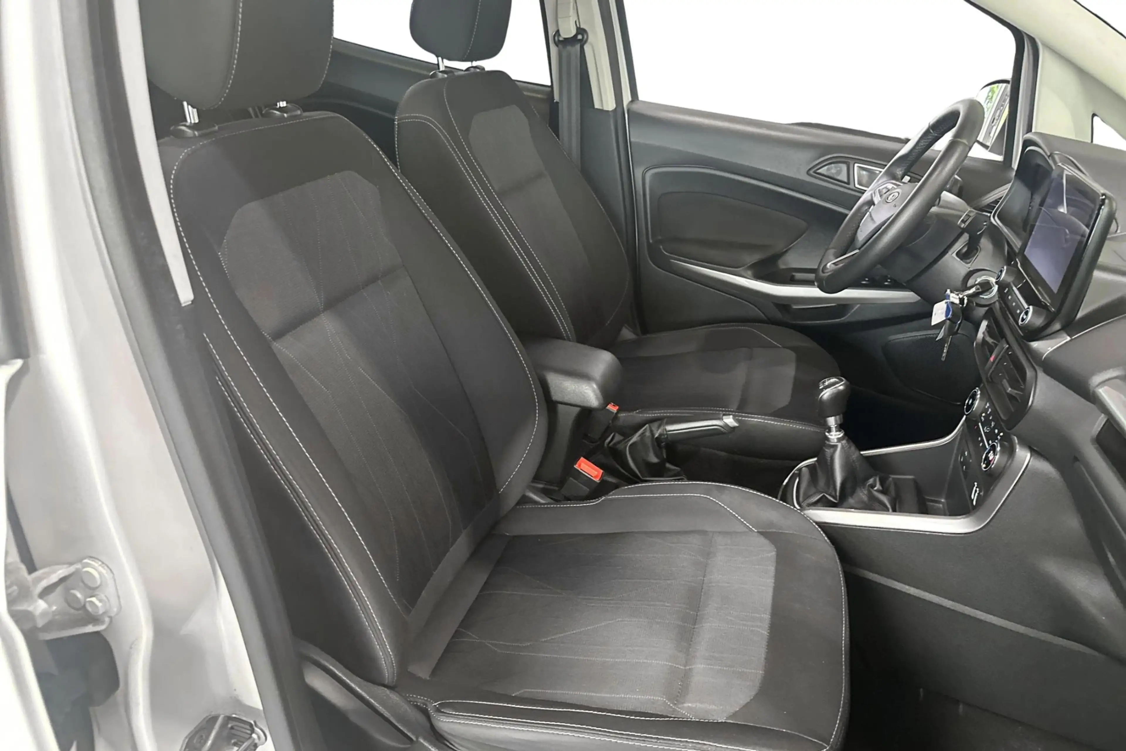 Ford EcoSport 1.0i EcoBoost 74kW Business Class — photo 6