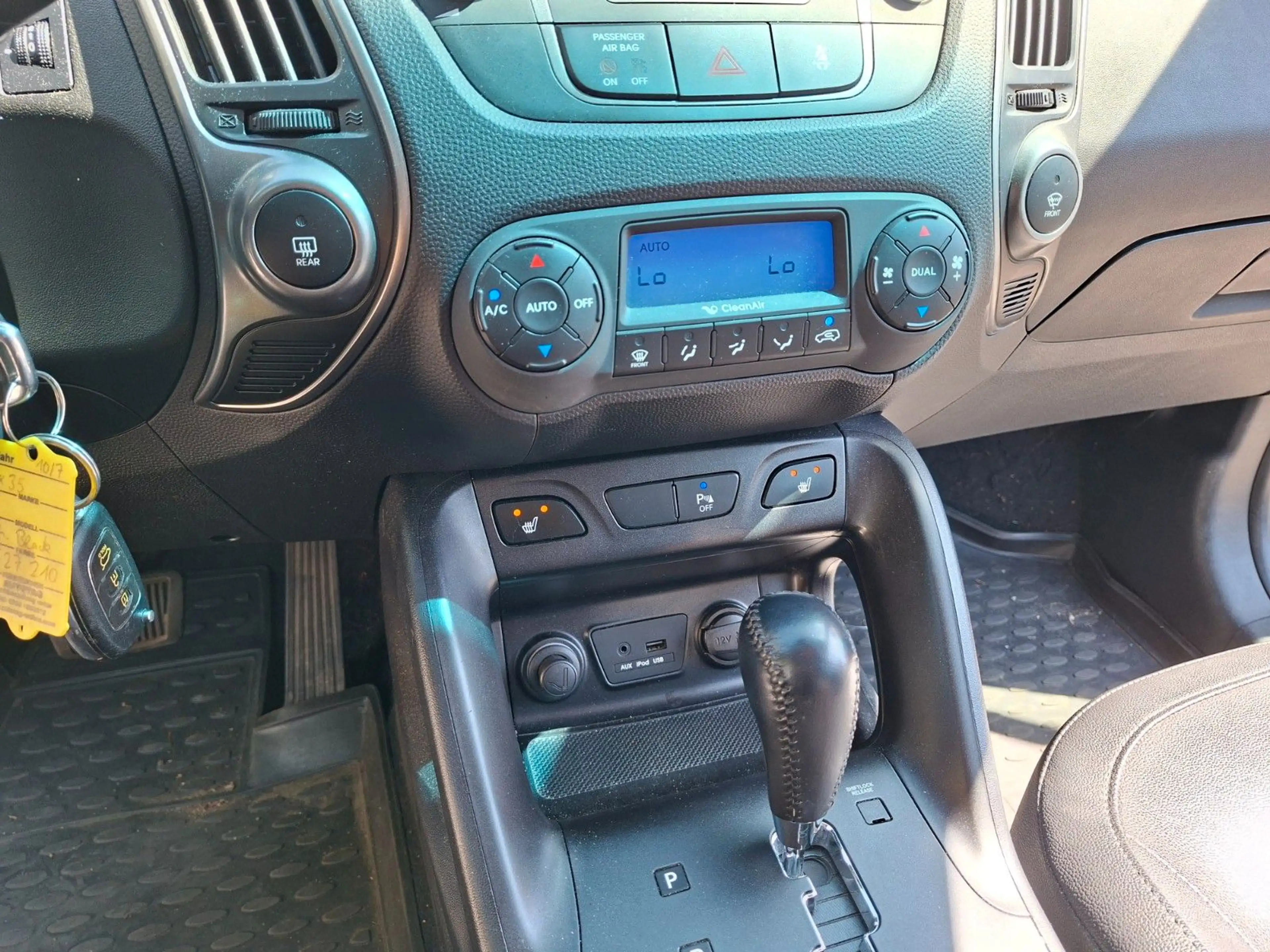Hyundai iX35 Trend 2WD — photo 11