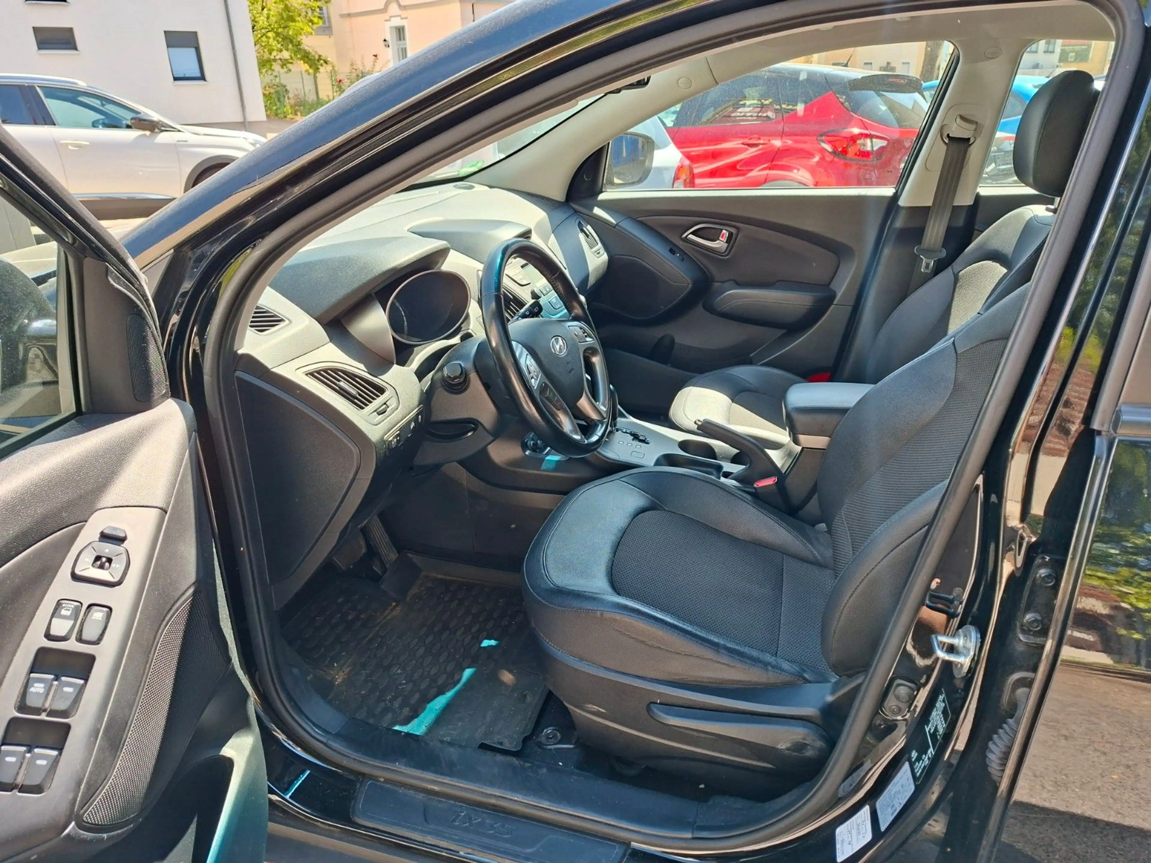 Hyundai iX35 Trend 2WD — photo 8