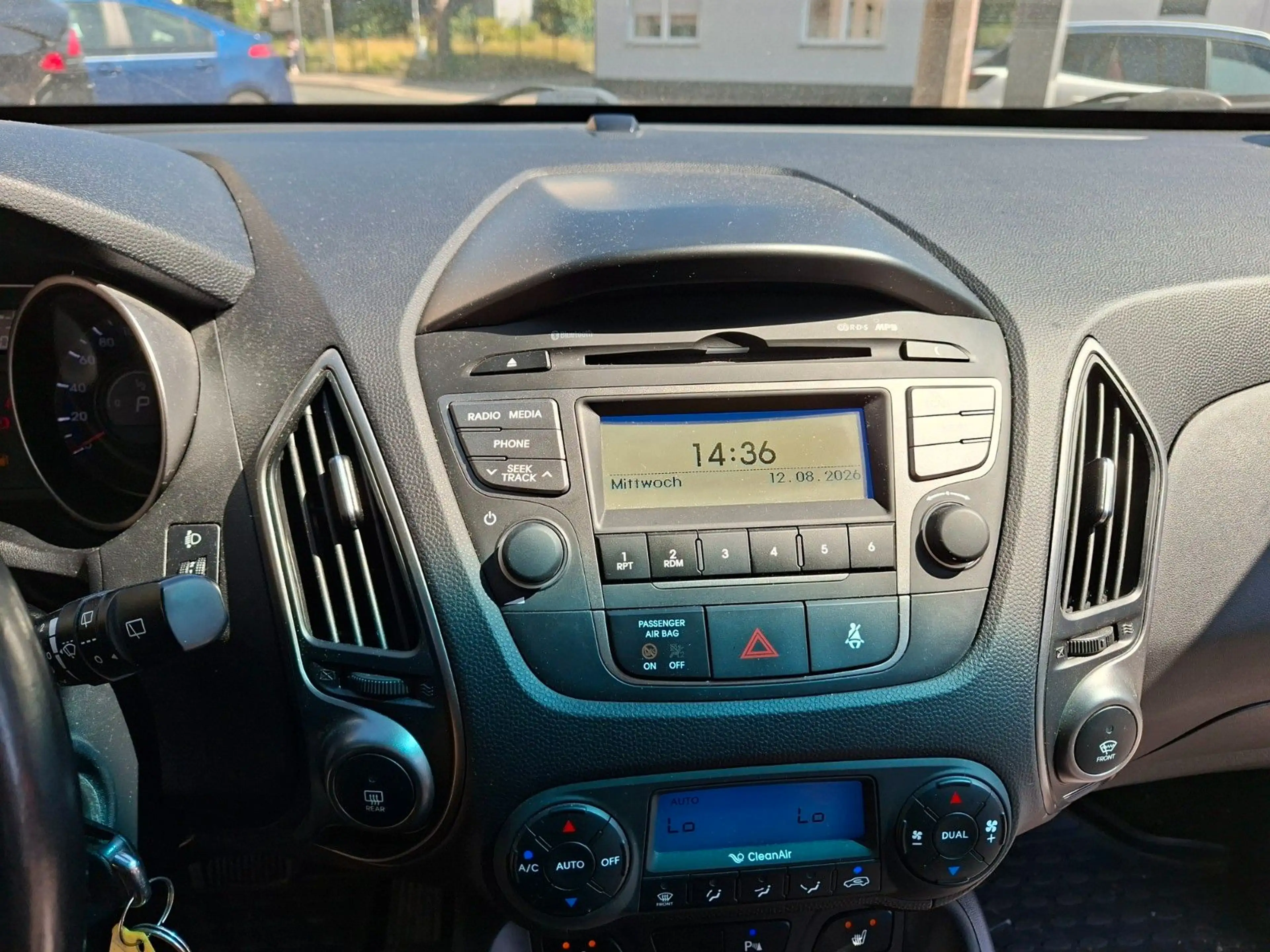 Hyundai iX35 Trend 2WD — photo 13