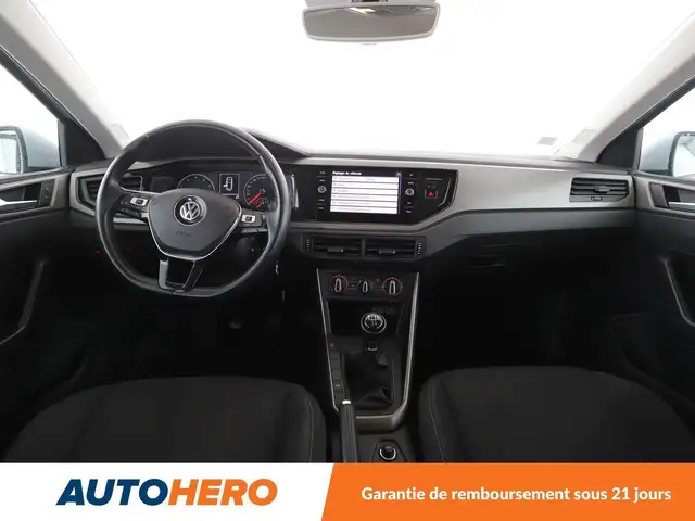 Volkswagen Polo view 12