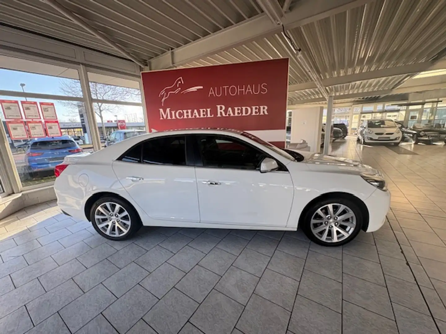 Chevrolet Malibu LTZ AT Xenon Navi SHZ Weiß - 1