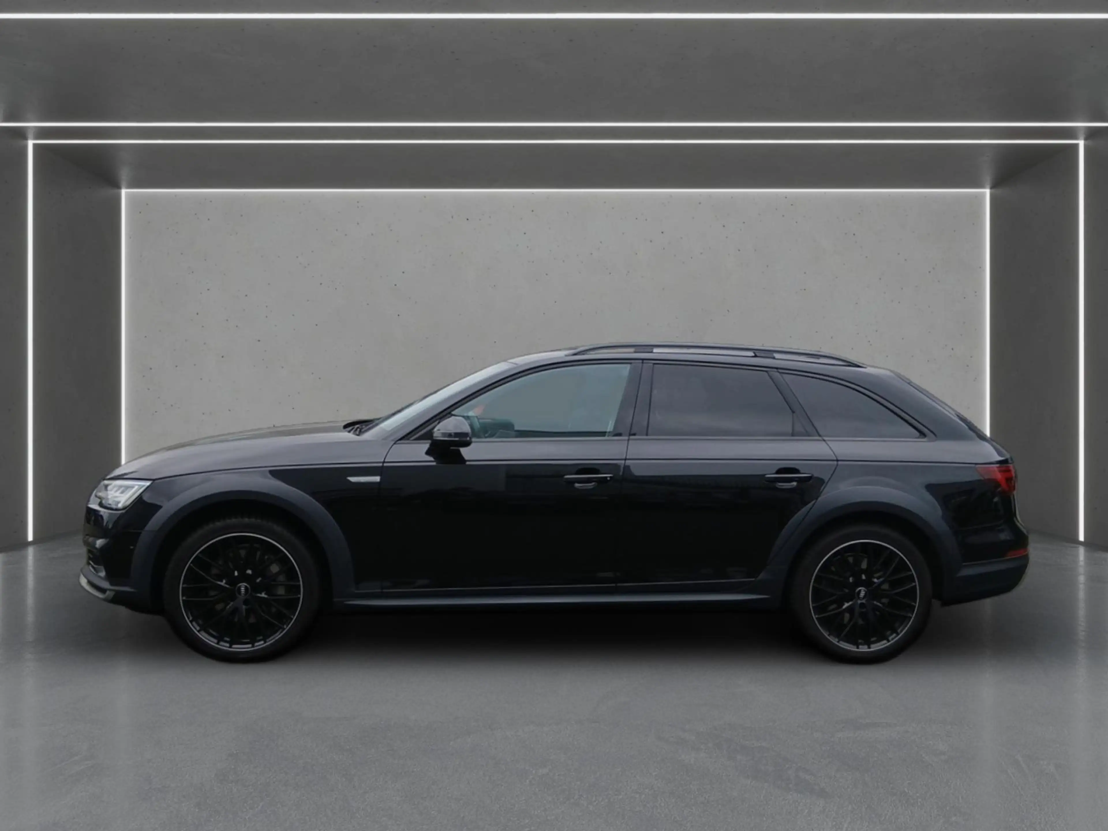 Audi A4 allroad A4 allroad 2.0 TFSI qu. S tronic *StdHz*B&O*AHK* — photo 4