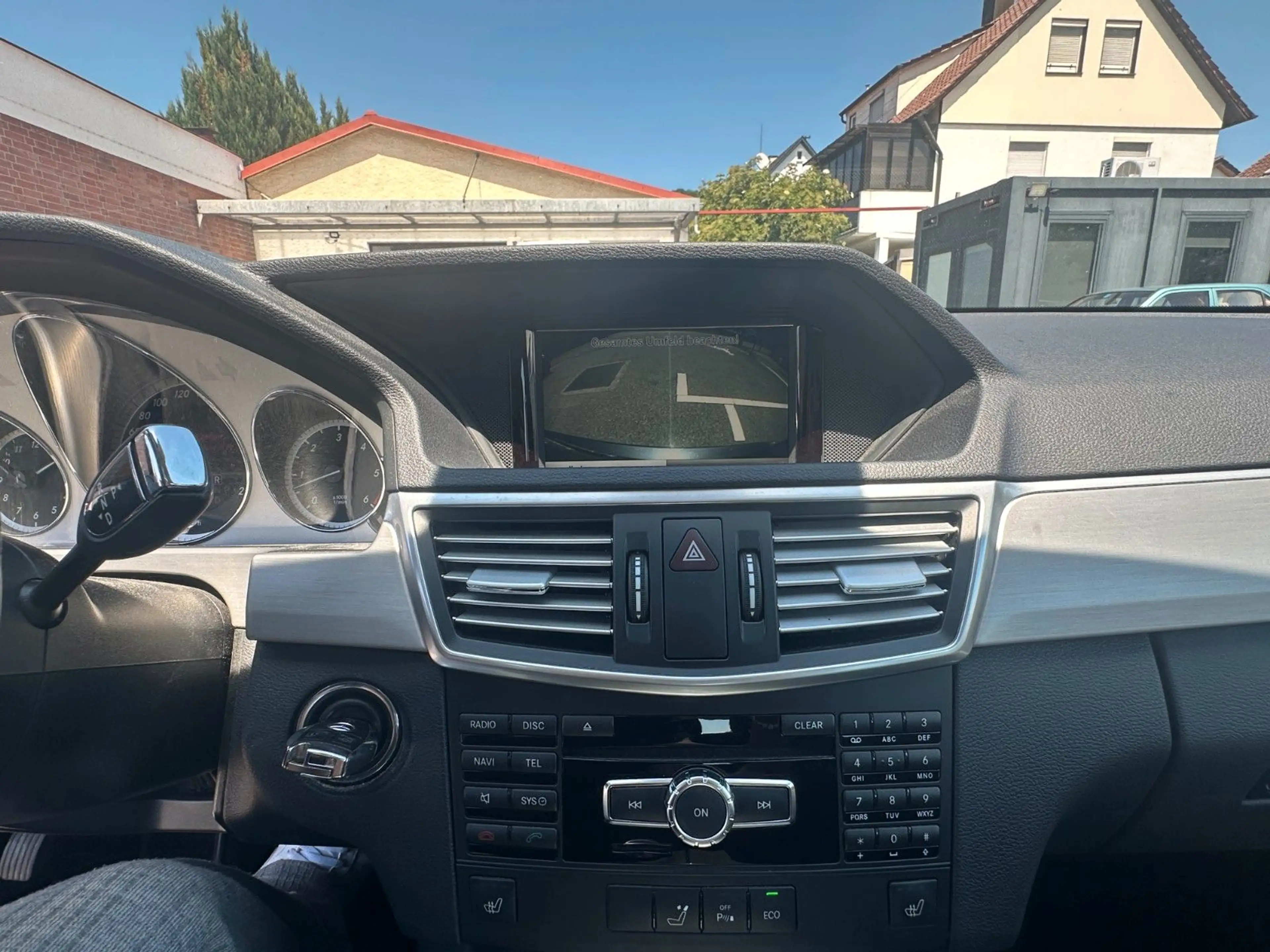 Mercedes-Benz E 350 CDI Avantgarde*7G*S-DACH*COMAND*H&K*LEDER* — photo 9