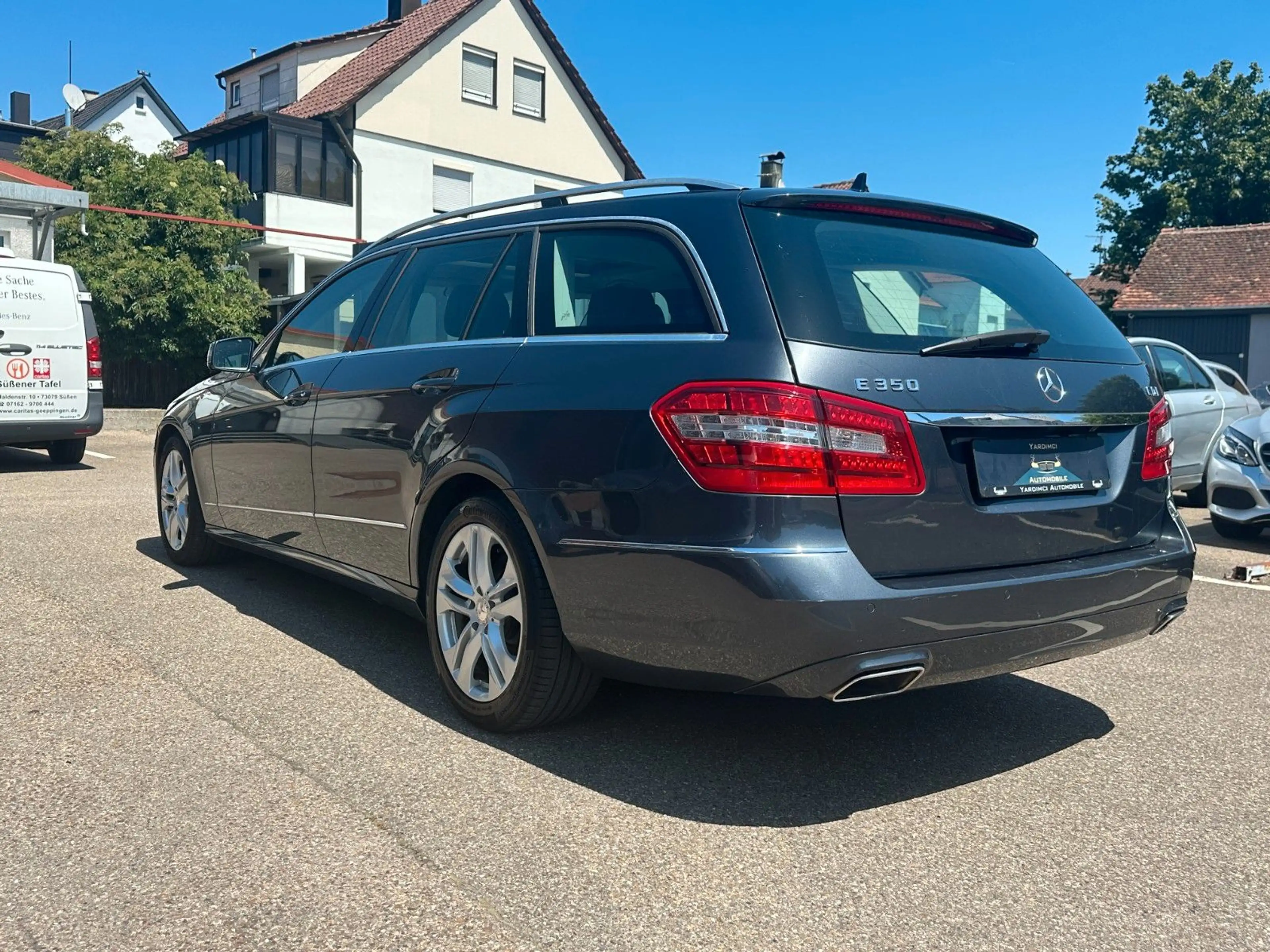 Mercedes-Benz E 350 CDI Avantgarde*7G*S-DACH*COMAND*H&K*LEDER* — photo 3