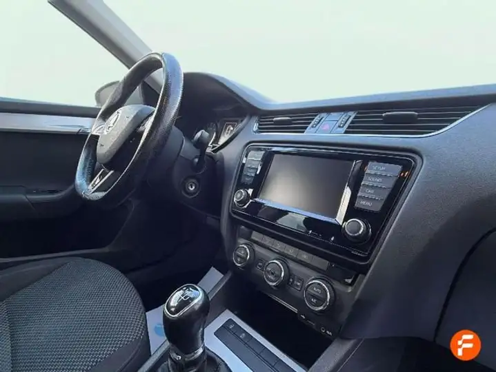 Škoda Octavia Combi 1.6 TDI CR Active 2017, foto 17