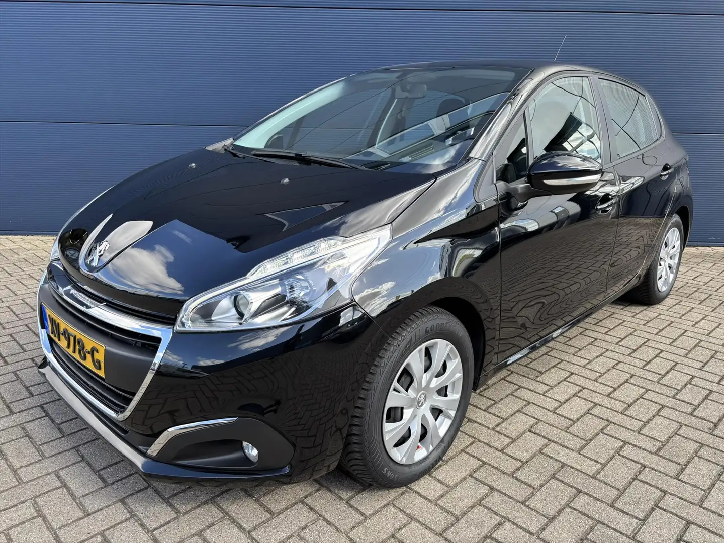 Peugeot 208 1.2 Puretech 82pk Blue Lease Active | Navigatie | Noir - 2