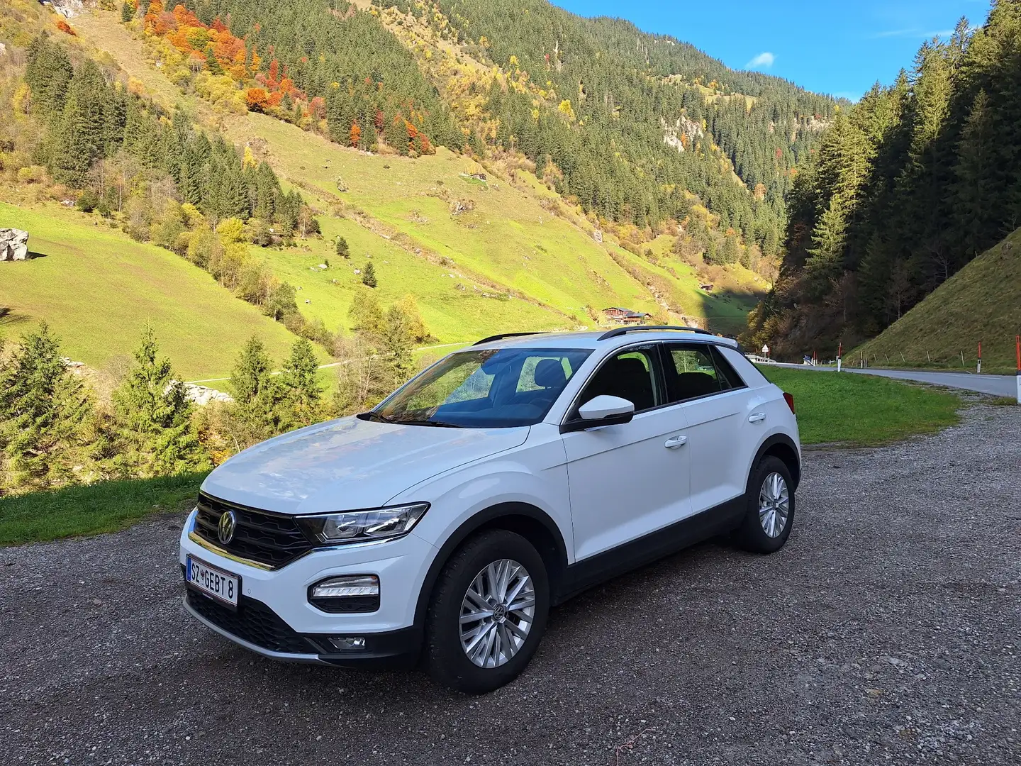 Volkswagen T-Roc 2,0 TDI SCR 4Motion Design Weiß - 1