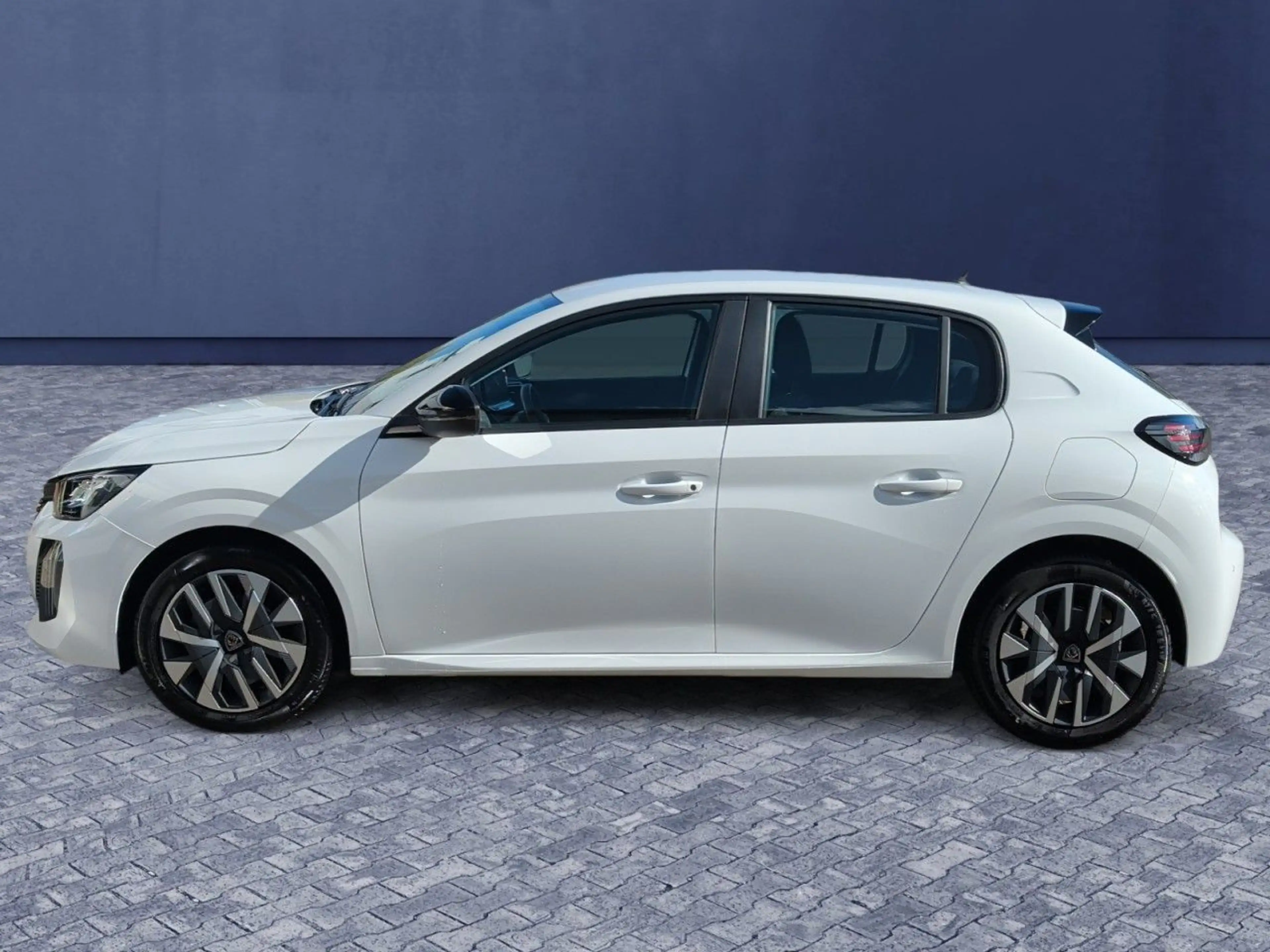 Peugeot 208 Active PureTech 75 Sitzheizung+LED+Parkpilot — photo 3