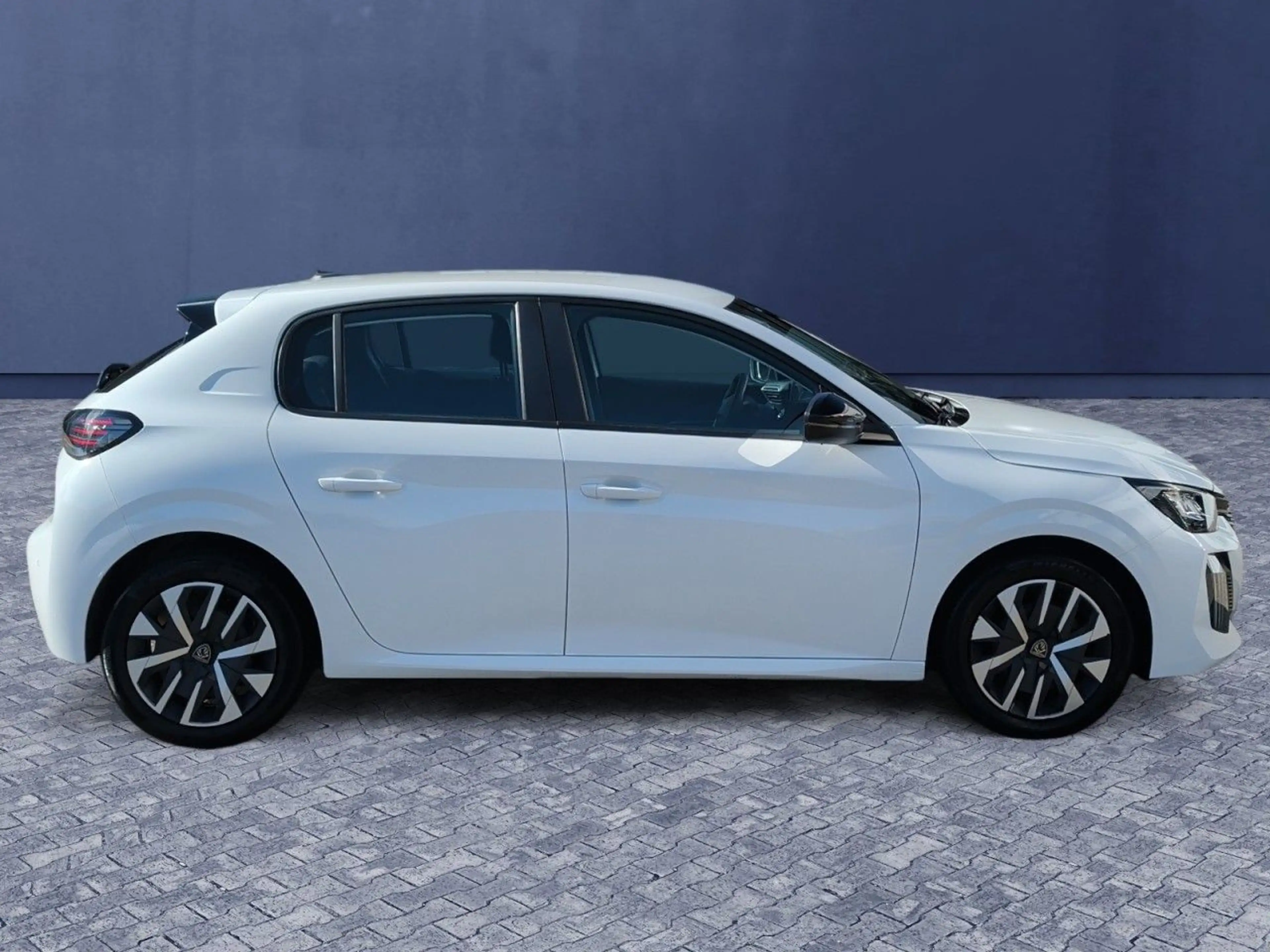 Peugeot 208 Active PureTech 75 Sitzheizung+LED+Parkpilot — photo 8