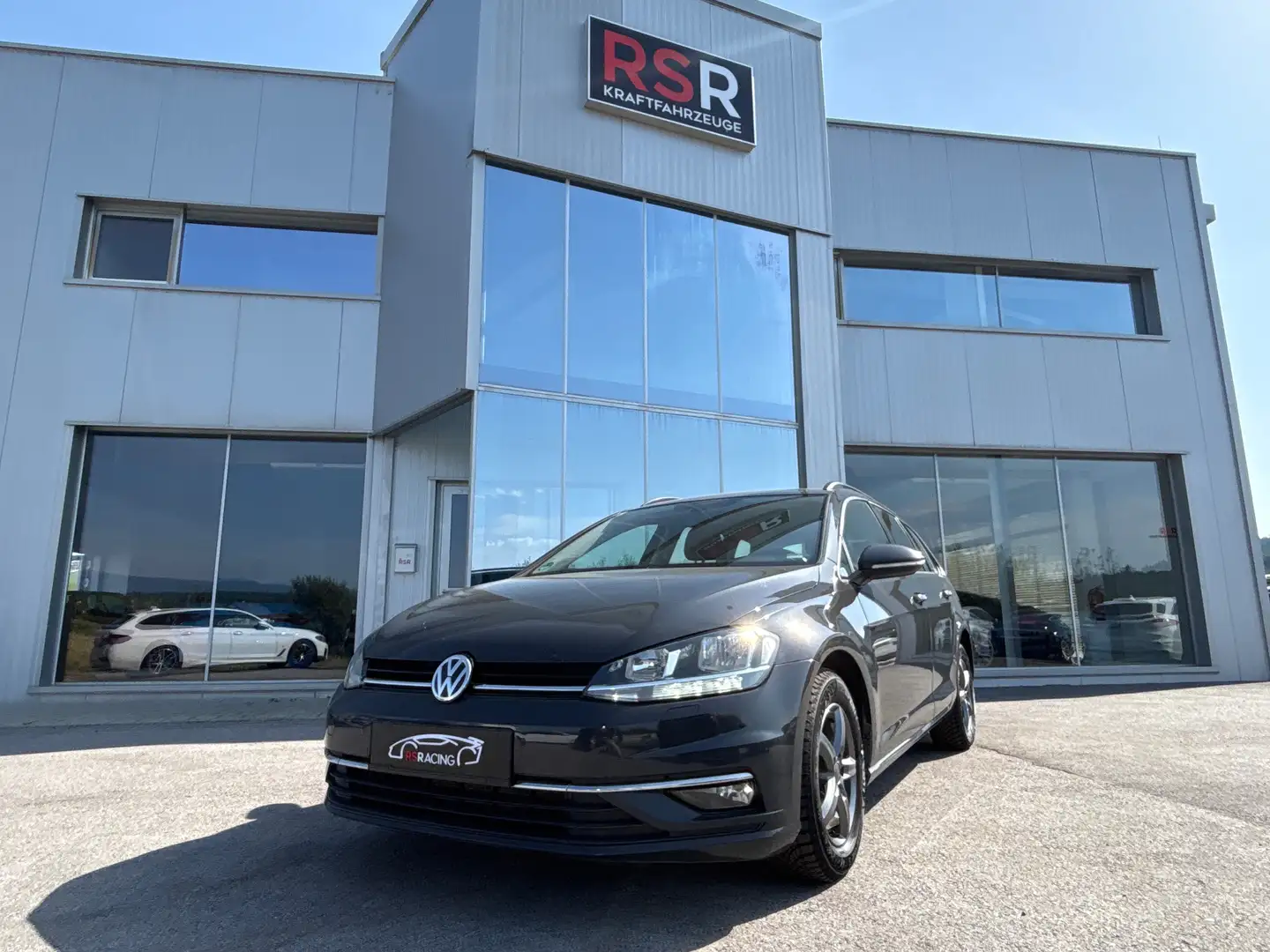 Volkswagen Golf Variant Comfortline ACC Apple Car Play BMT/Start-Stopp Grau - 1