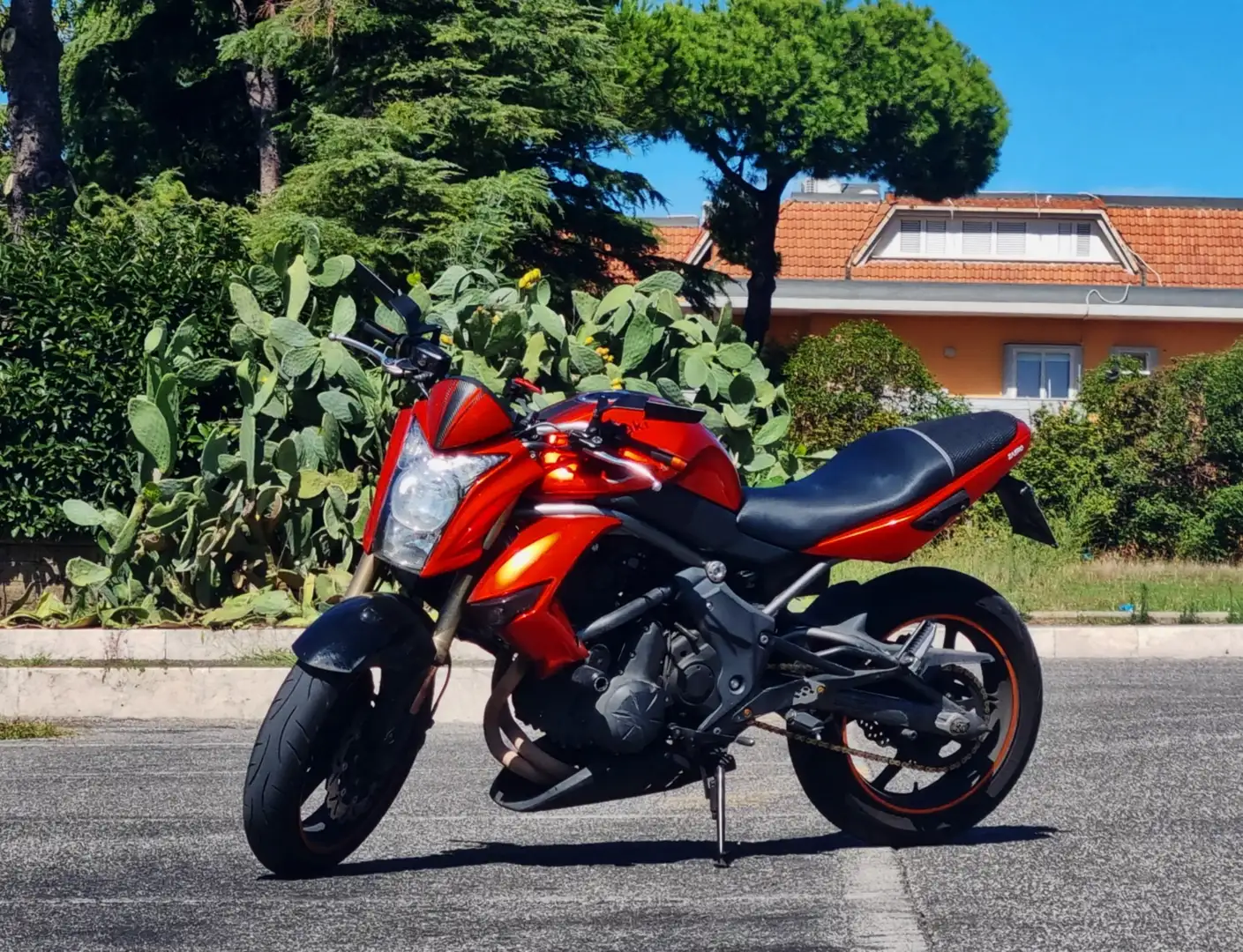 Kawasaki ER - 6 N Naranja - 1