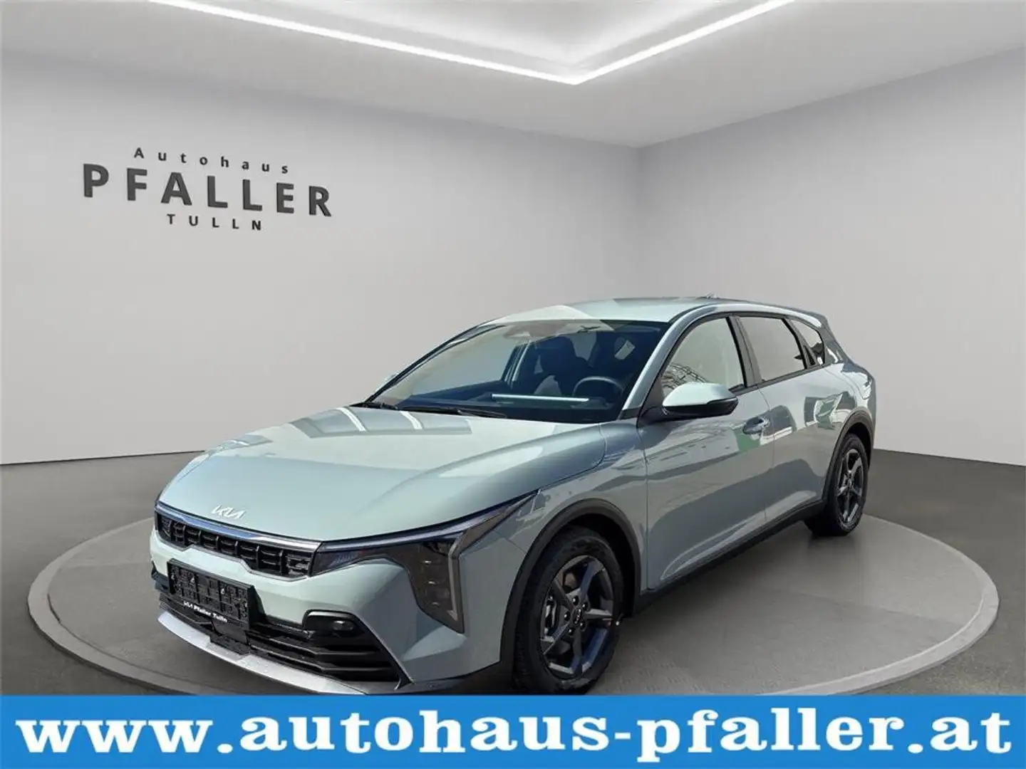 Kia K4 1,0 TGDI 48V Silber - 1