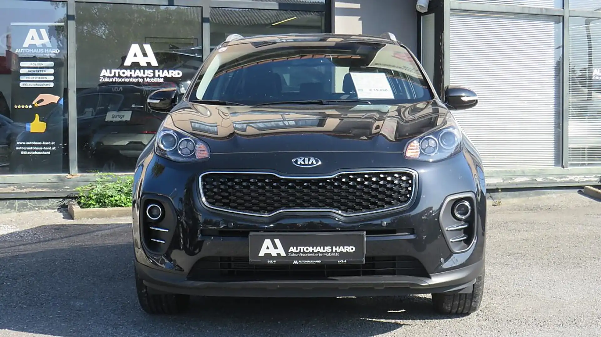 Kia Sportage 1,6 GDI ISG Silber MT6 | Erstbesitz | Servicege... Schwarz - 2