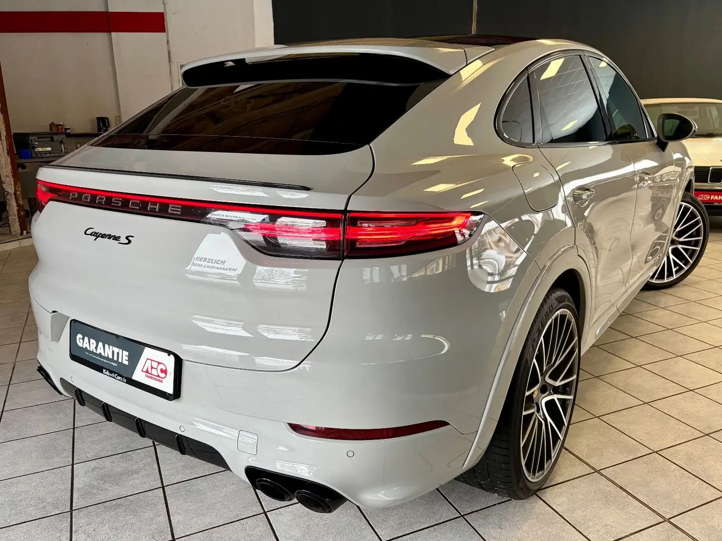 Porsche Cayenne Coupe S Chrono / Panorama / Standhz. / Gris - 2