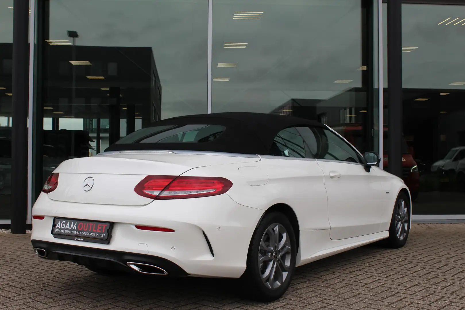 Mercedes-Benz C 180 Cabrio Premium Mercedes-Benz C-klasse Cabrio 180 P Wit - 2