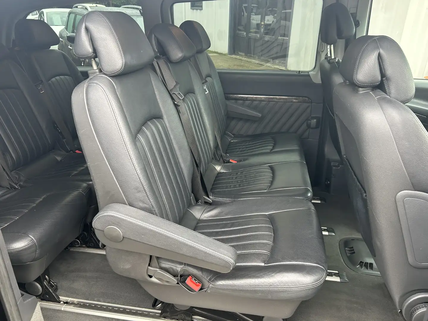 Mercedes-Benz Viano Viano - W639 2011 2.2 cdi Avantgarde 163cv L Schwarz - 2