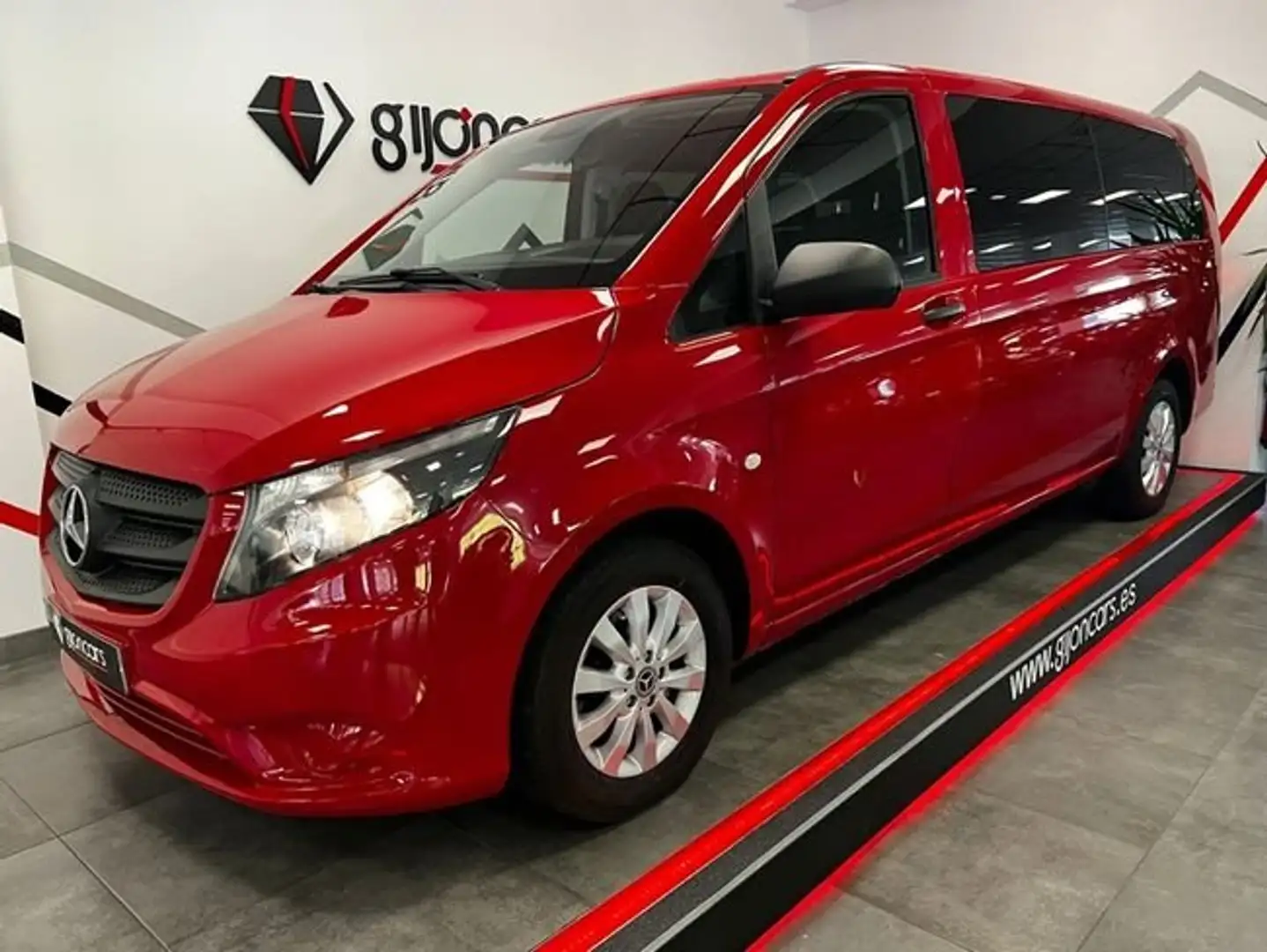 Mercedes-Benz Vito 160 d Marco Polo Activity Largo Rojo - 1