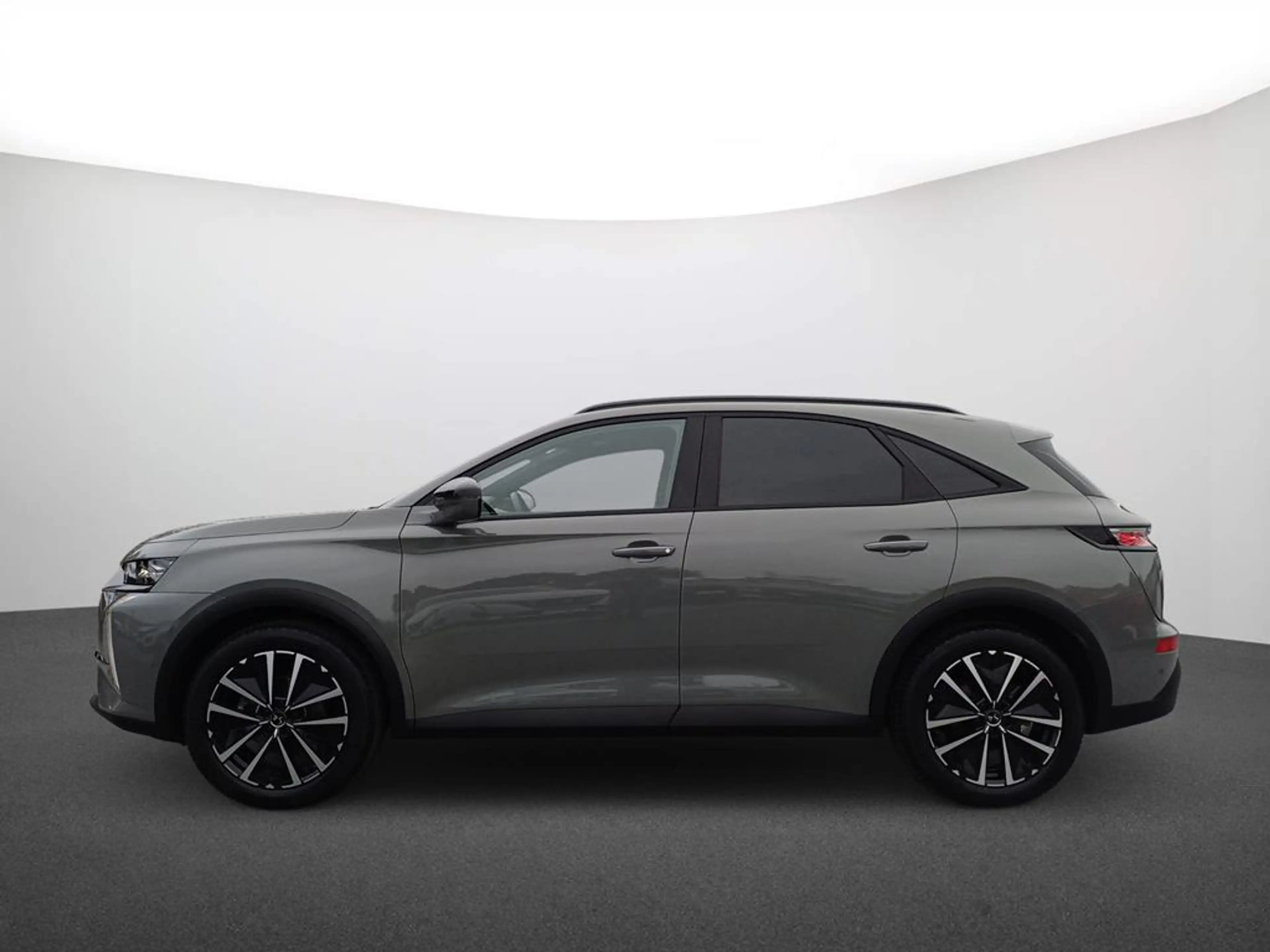 DS Automobiles DS 7 DS 7 OPERA BlueHDi 130 — photo 4