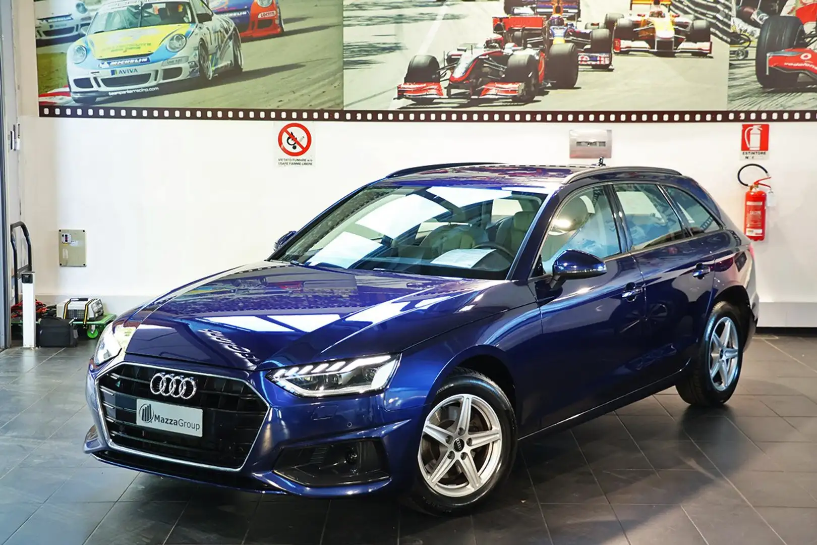 Audi A4 30 TDI Avant S-Tronic Business - MATRIX/ADAS/NAVI Blu/Azzurro - 1