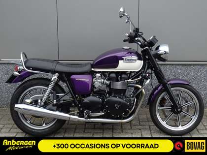 Triumph BONNEVILLE