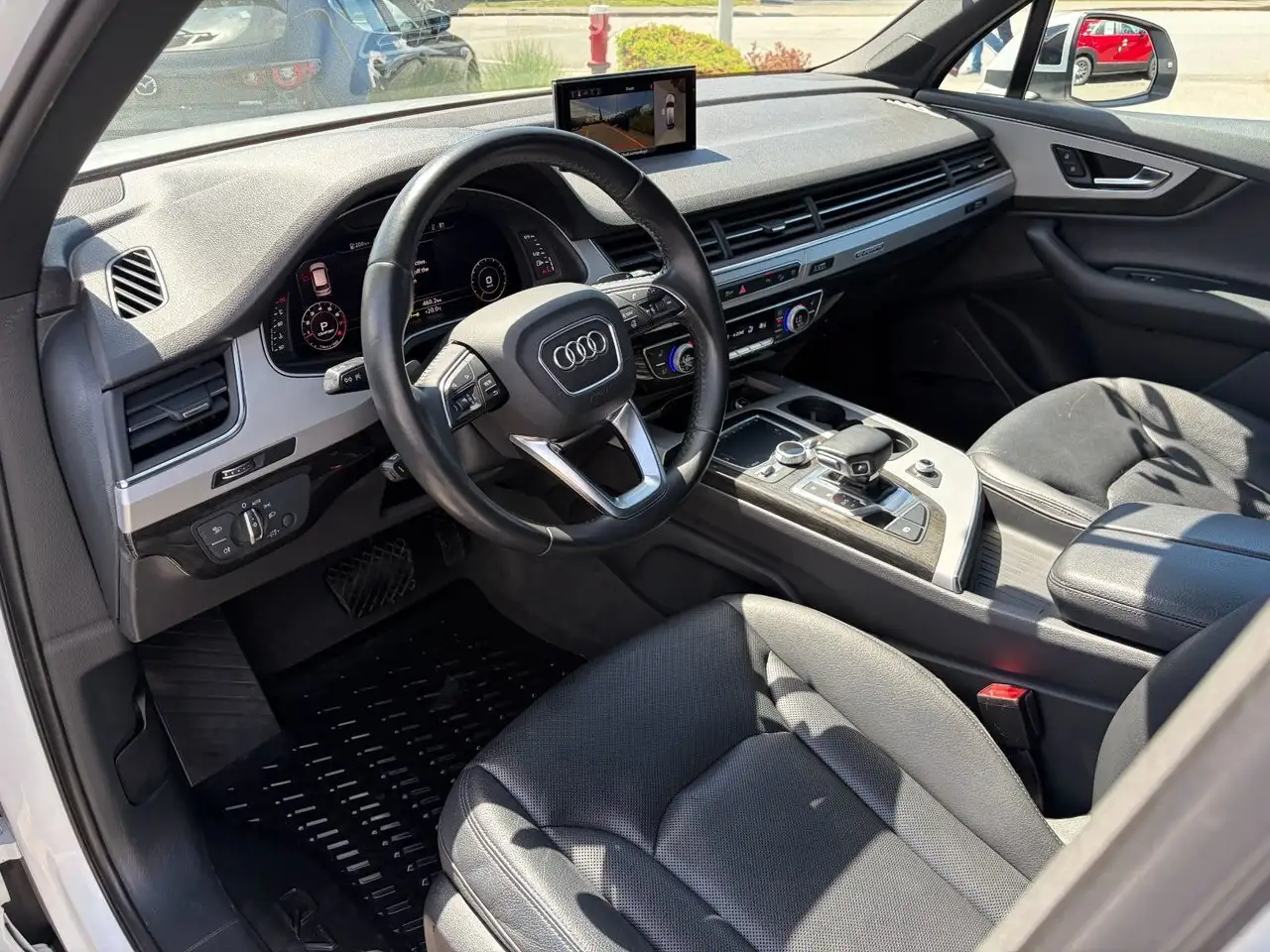 Audi Q7 снимка Audi Q7