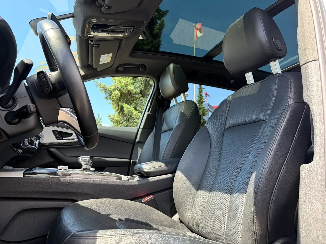 Audi Q7 снимка Audi Q7
