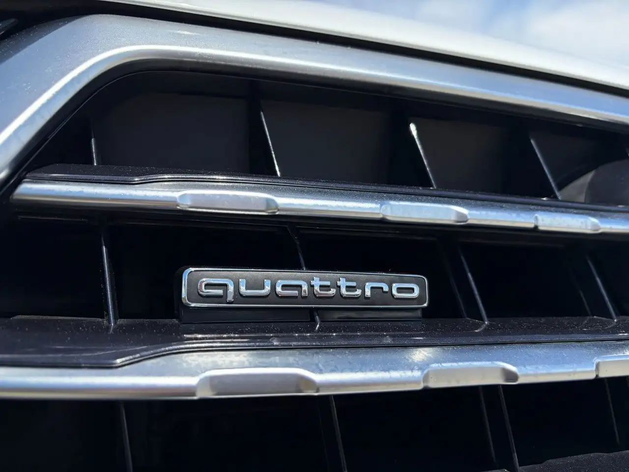 Audi Q7 снимка Audi Q7