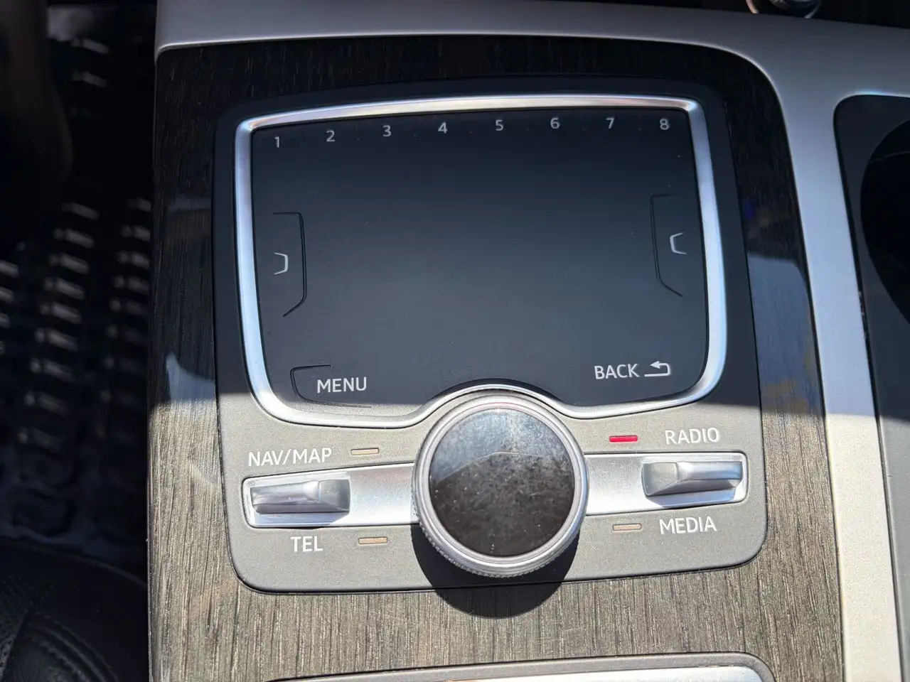 Audi Q7 снимка Audi Q7