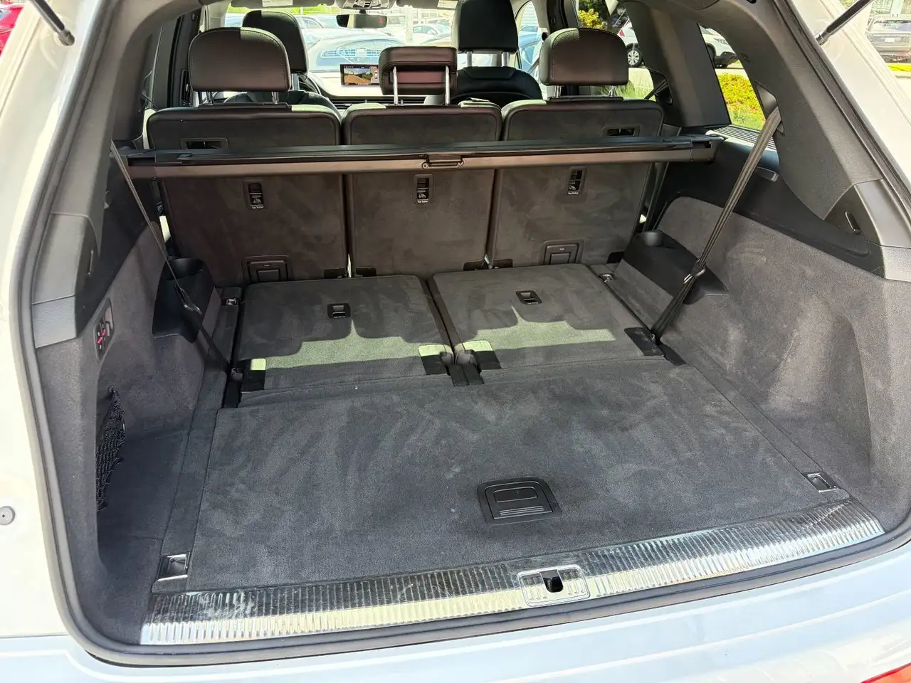 Audi Q7 снимка Audi Q7