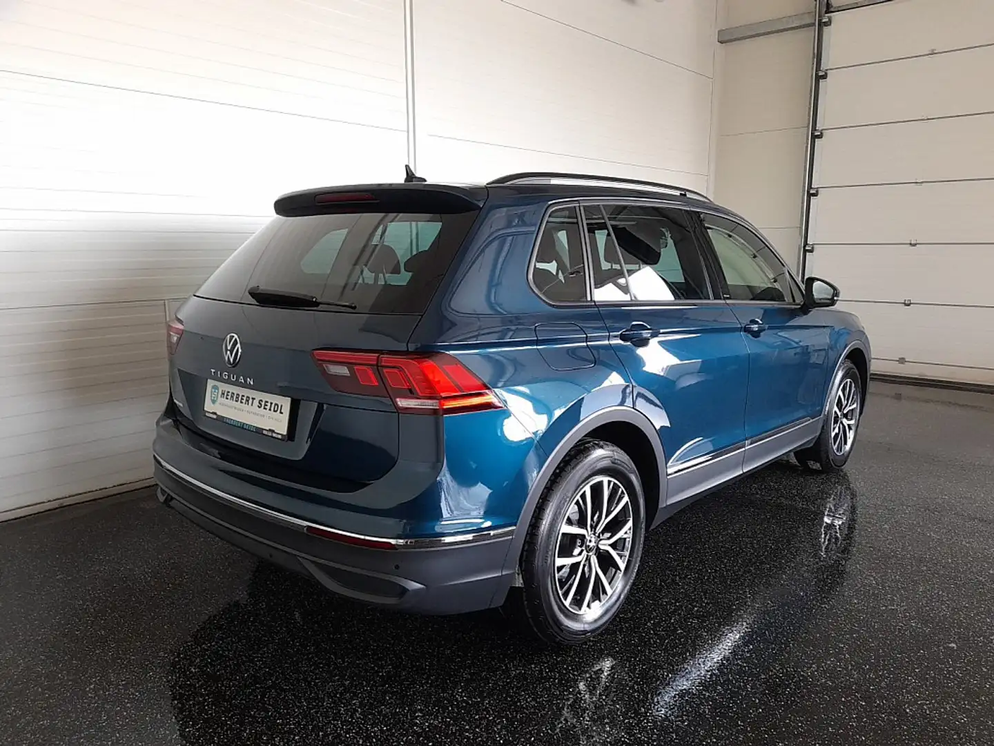 Volkswagen Tiguan LIFE 2,0 TDI DSG *LED / NAVI / ACC / WINTERPAKE... Blau - 2