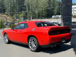 Dodge Challenger 2023 — фото 8