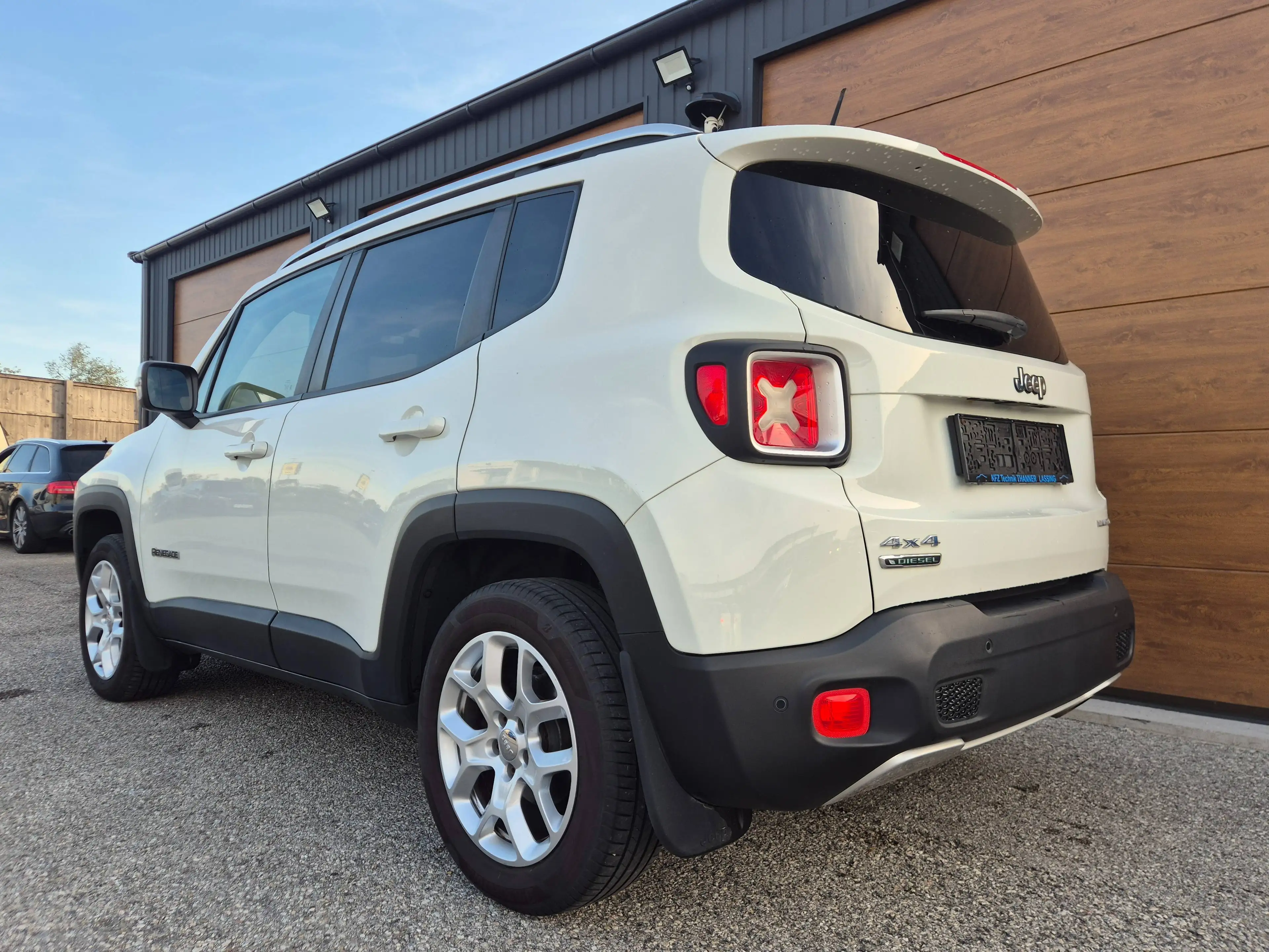Jeep Renegade Renegade 2,0 MultiJet II 140 Limited AWD Aut. Limited — photo 6
