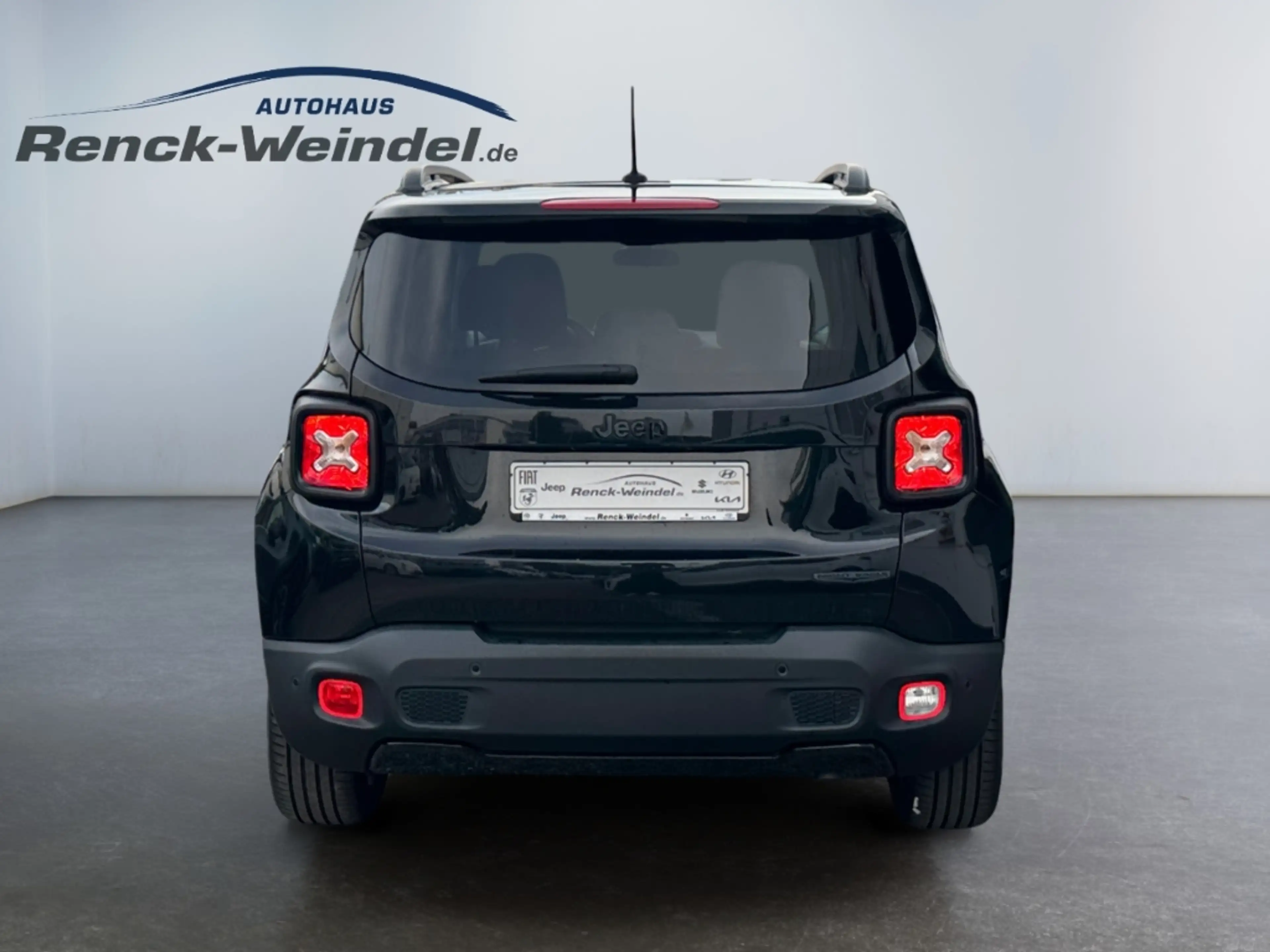 Jeep Renegade Longitude FWD 1 MY17 Night Eagle II 1.4l MultiAir — photo 4