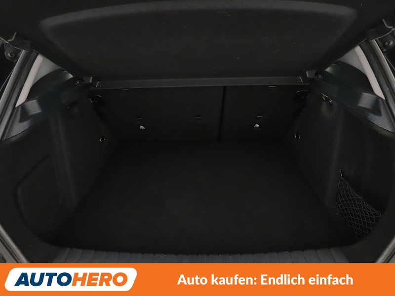 BMW 118 118i Advantage*NAVI*LED*TEMPO* — photo 17