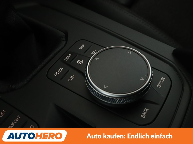 BMW 118 118i Advantage*NAVI*LED*TEMPO* — photo 25