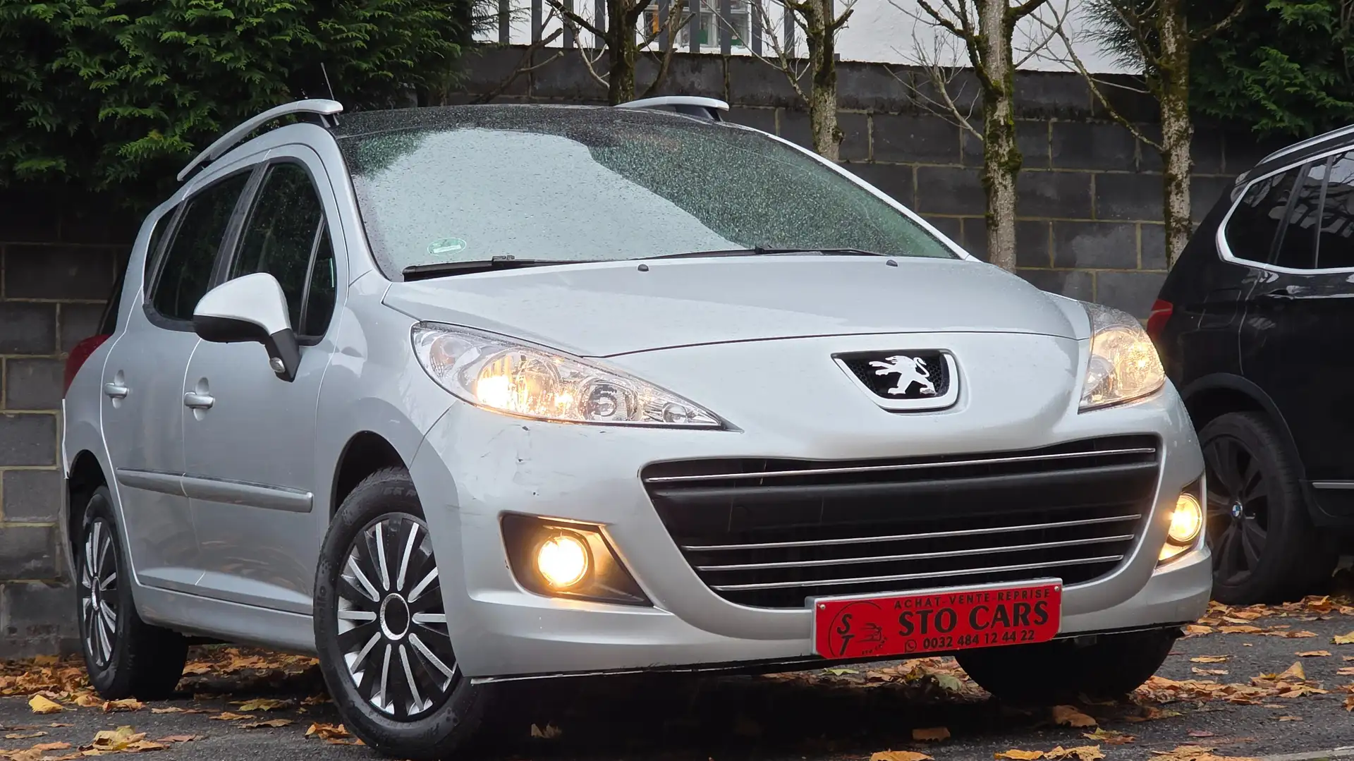 Peugeot 207 207 SW // 1.6 HDi // Urban // Clim // Toit pano / Grijs - 1