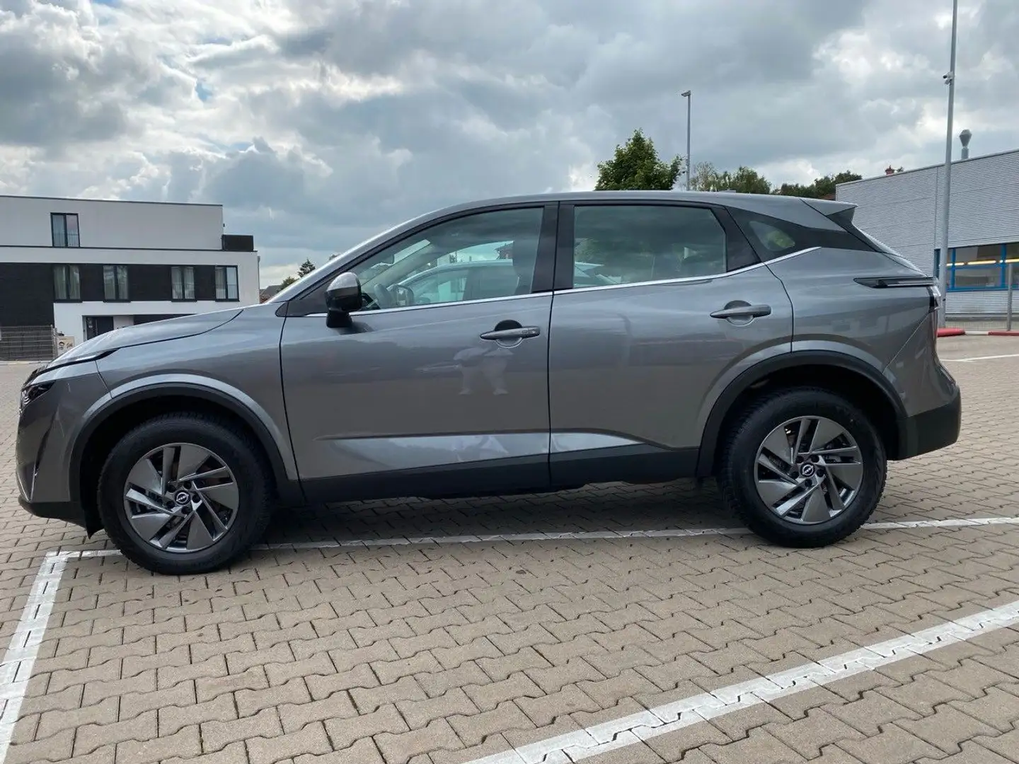 Nissan Qashqai Acenta/Business-u.Winterpaket/360° Grau - 2